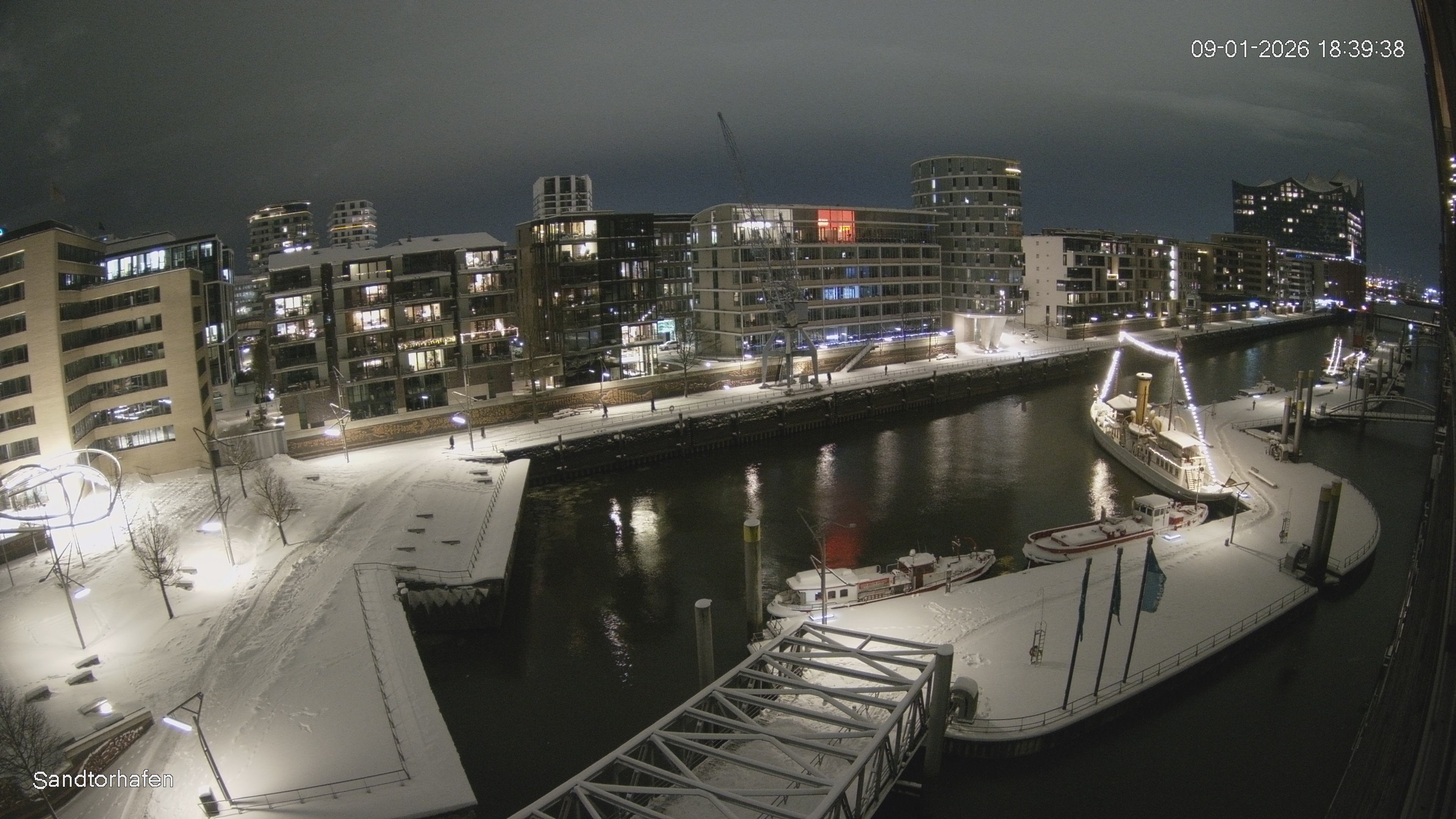 Archiv Foto Webcam Hamburg: HafenCity und Elbphilharmonie