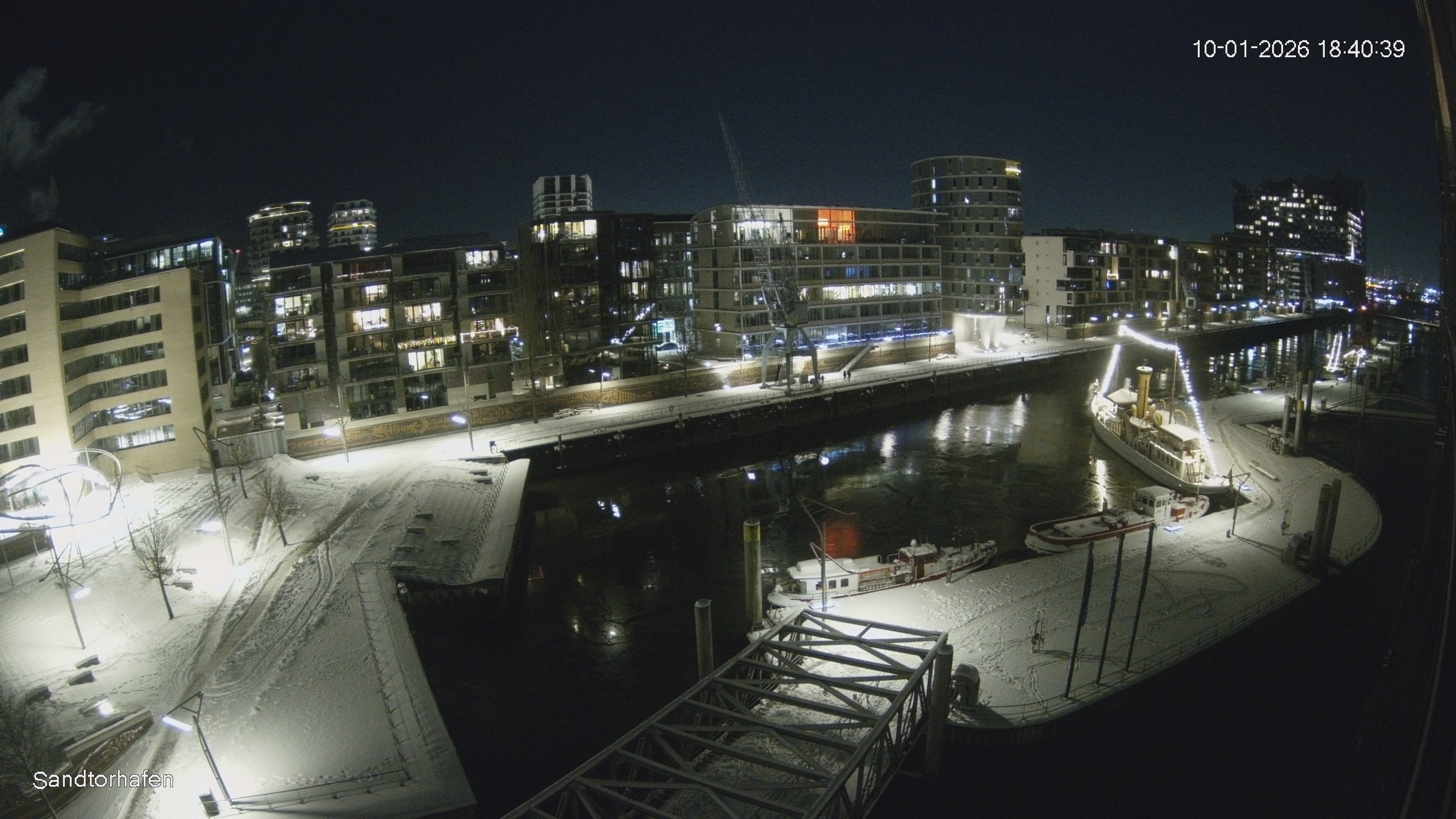 Archiv Foto Webcam Hamburg: HafenCity und Elbphilharmonie