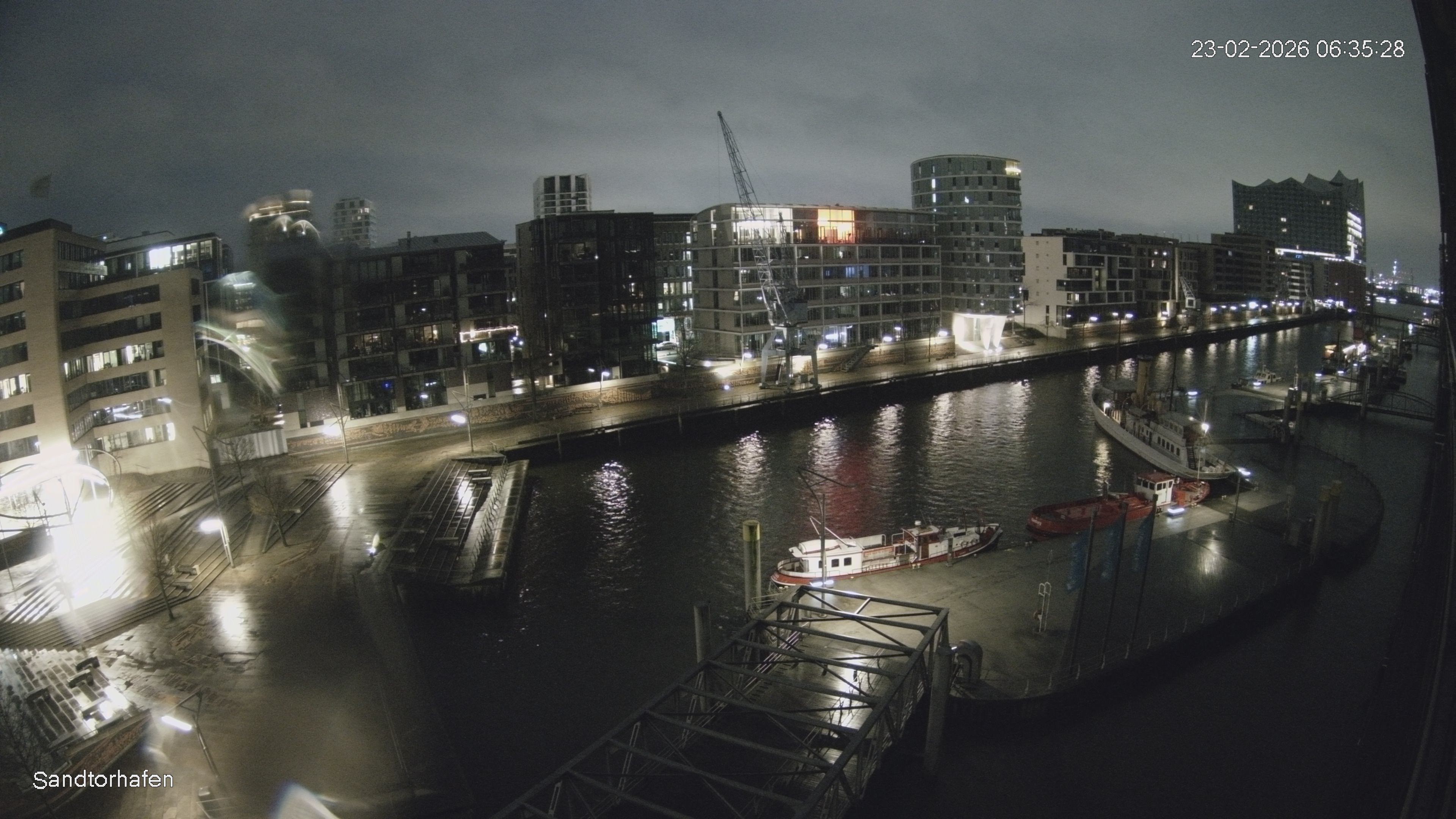Archiv Foto Webcam Hamburg: HafenCity und Elbphilharmonie