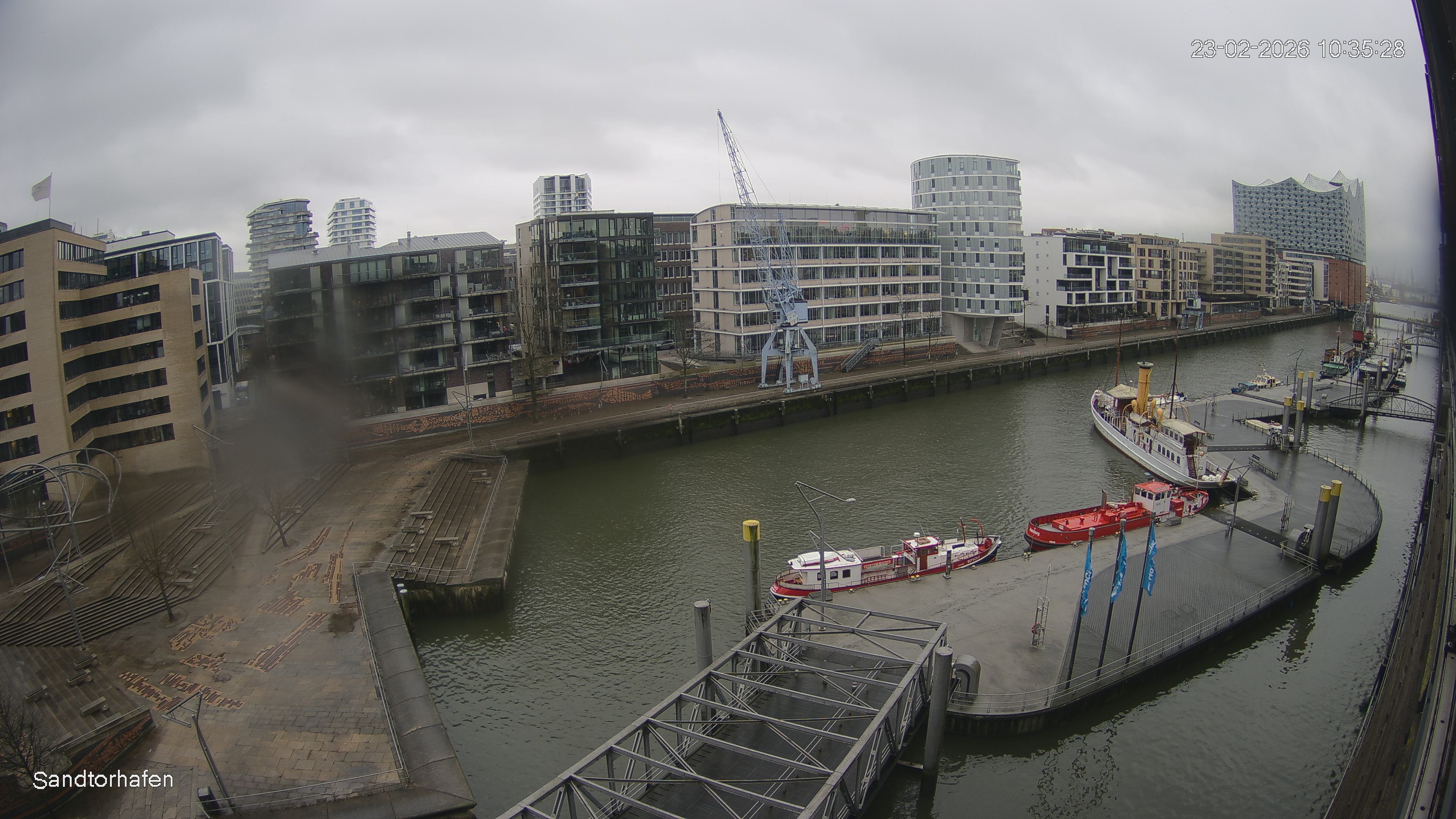 Archiv Foto Webcam Hamburg: HafenCity und Elbphilharmonie