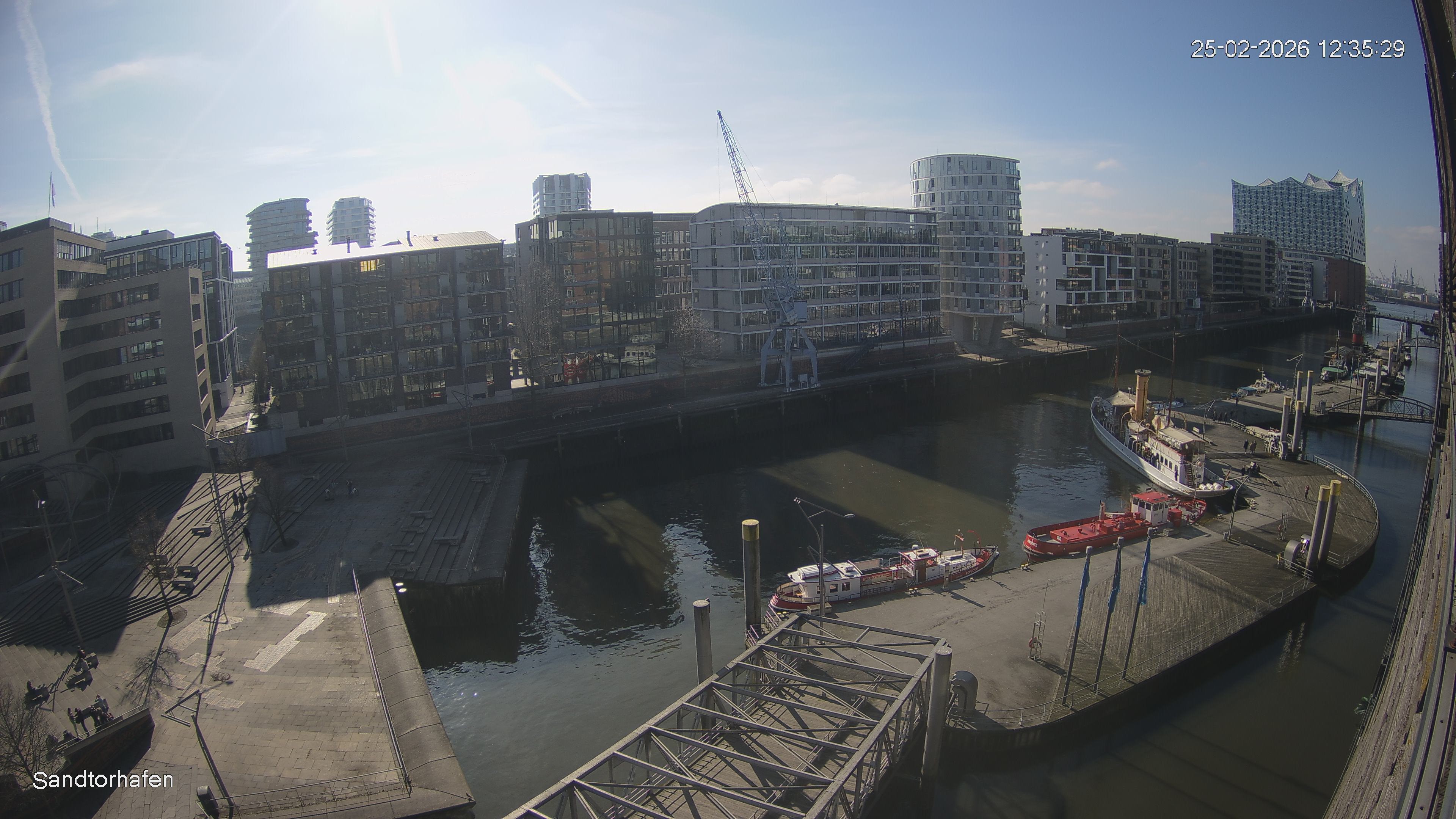 Archiv Foto Webcam Hamburg: HafenCity und Elbphilharmonie