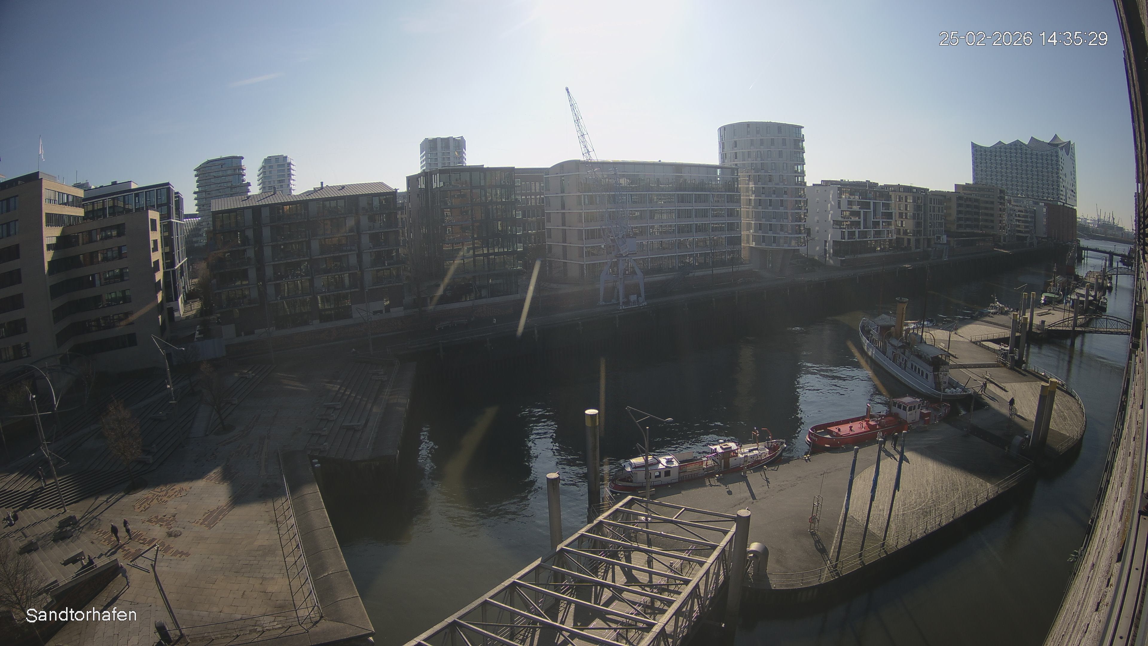 Archiv Foto Webcam Hamburg: HafenCity und Elbphilharmonie