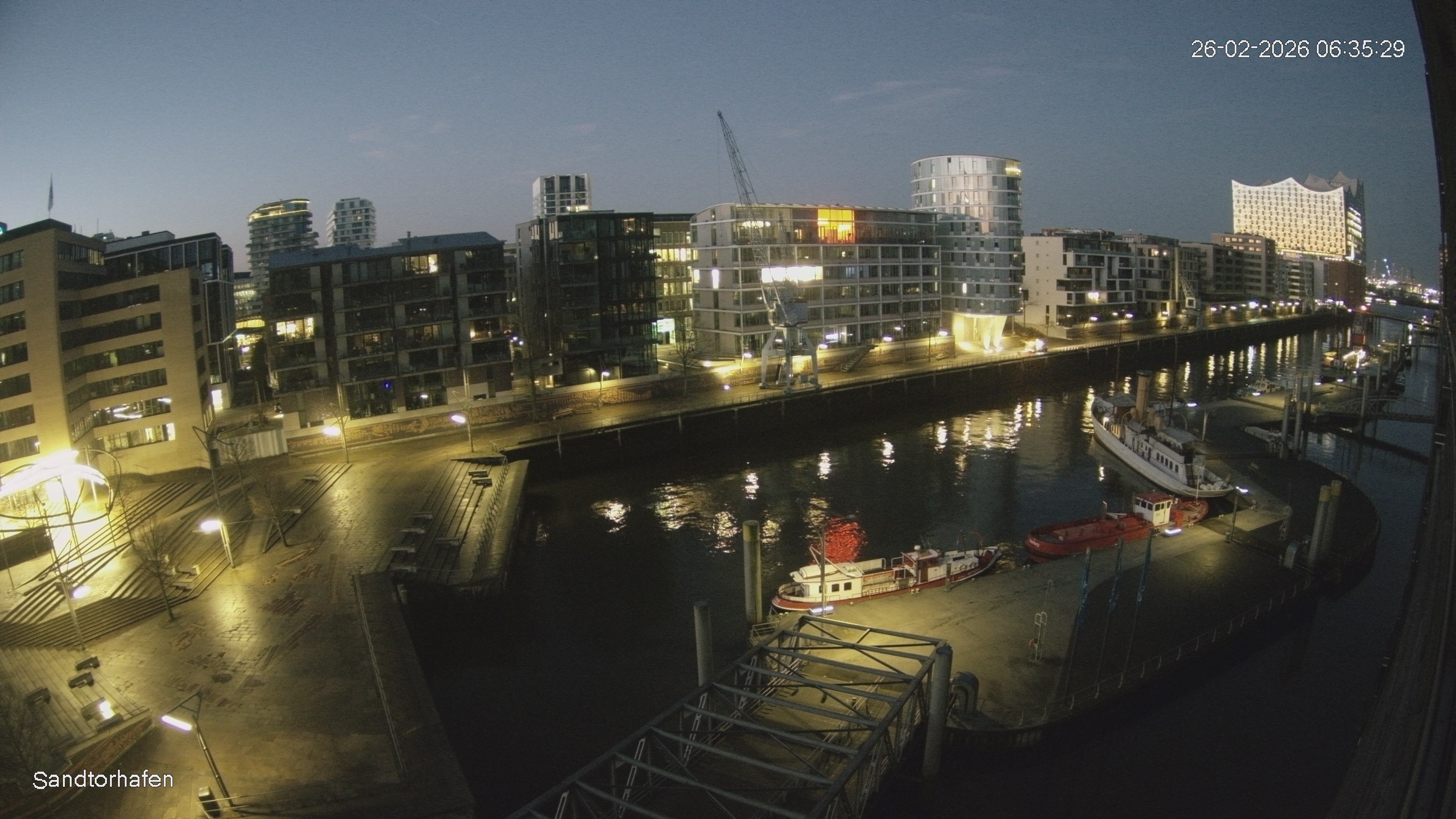 Archived image Webcam Harbour Hall Hamburg