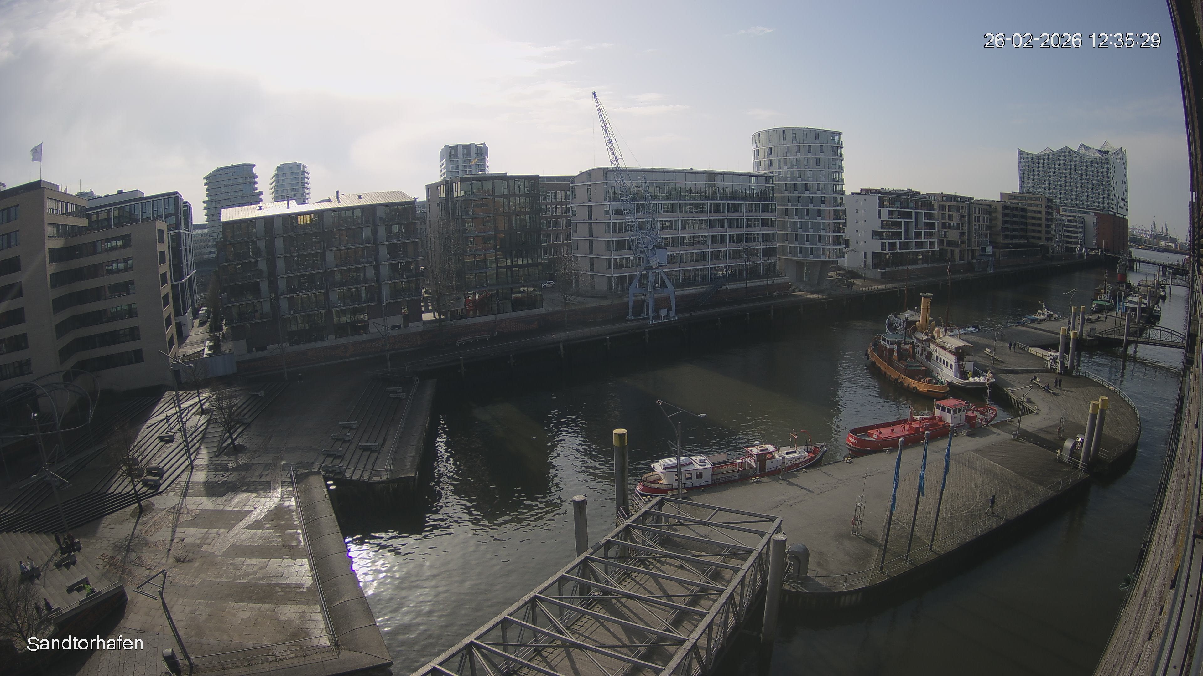 Archived image Webcam Harbour Hall Hamburg