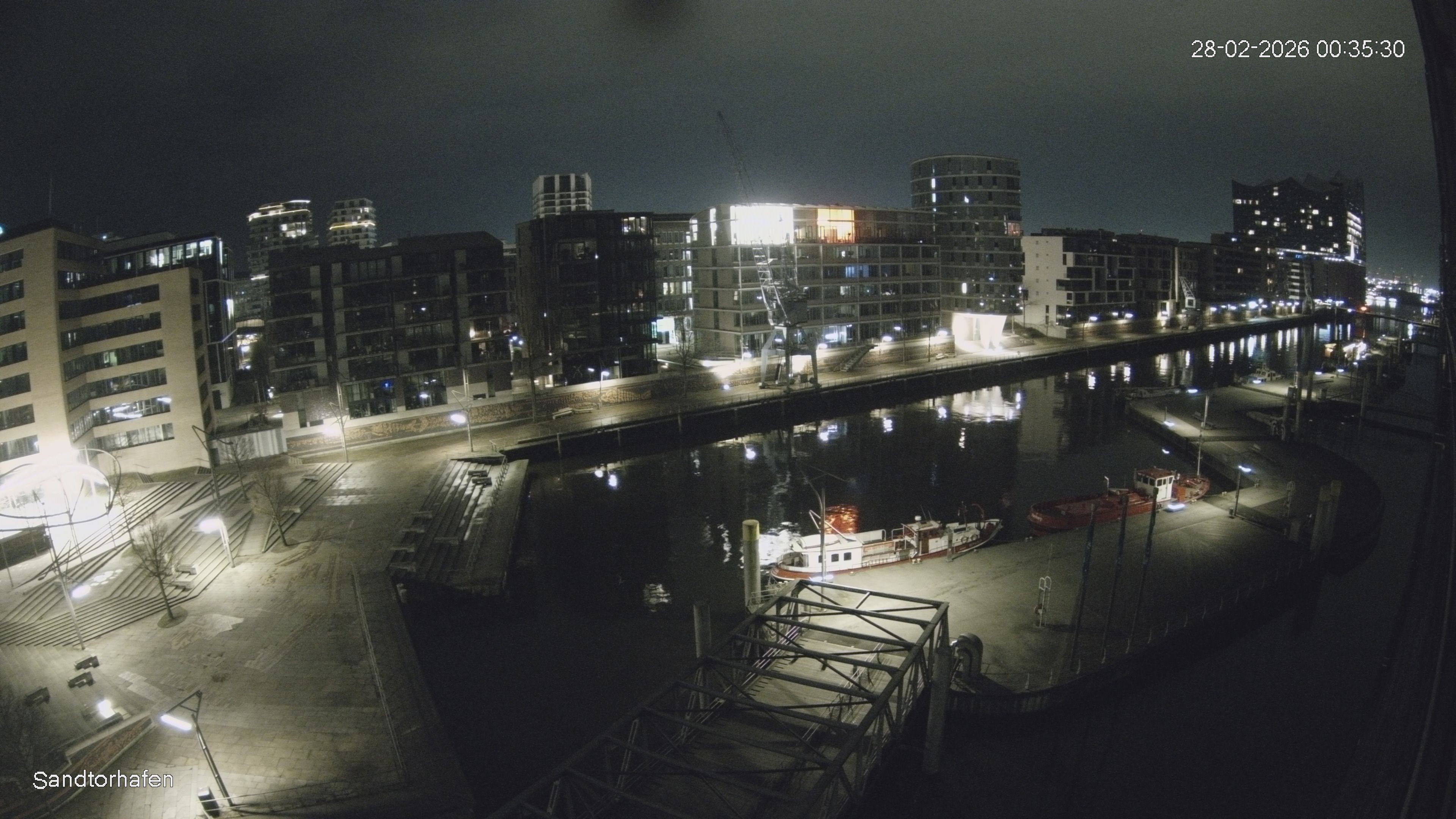 Archived image Webcam Harbour Hall Hamburg