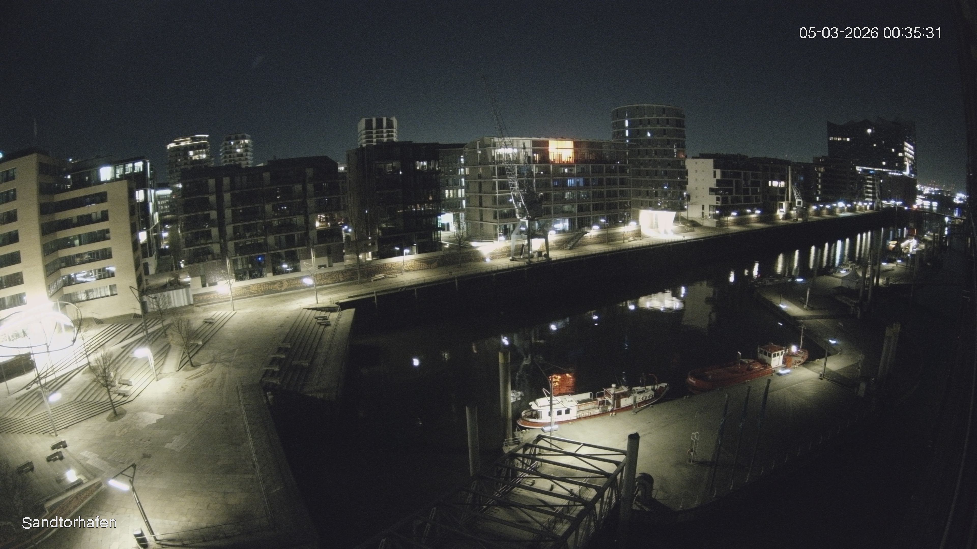 Archiv Foto Webcam Hamburg: HafenCity und Elbphilharmonie