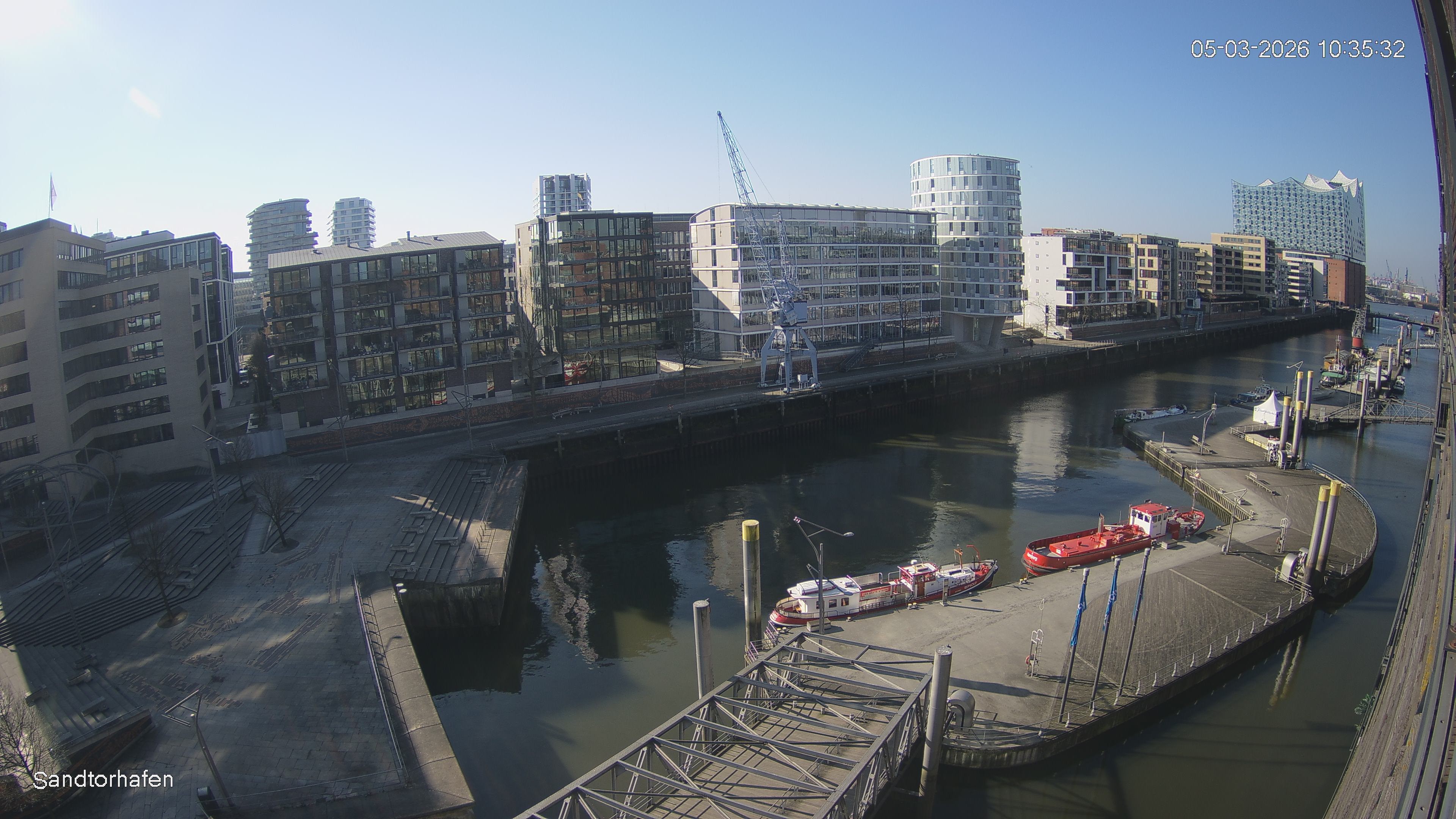 Archiv Foto Webcam Hamburg: HafenCity und Elbphilharmonie