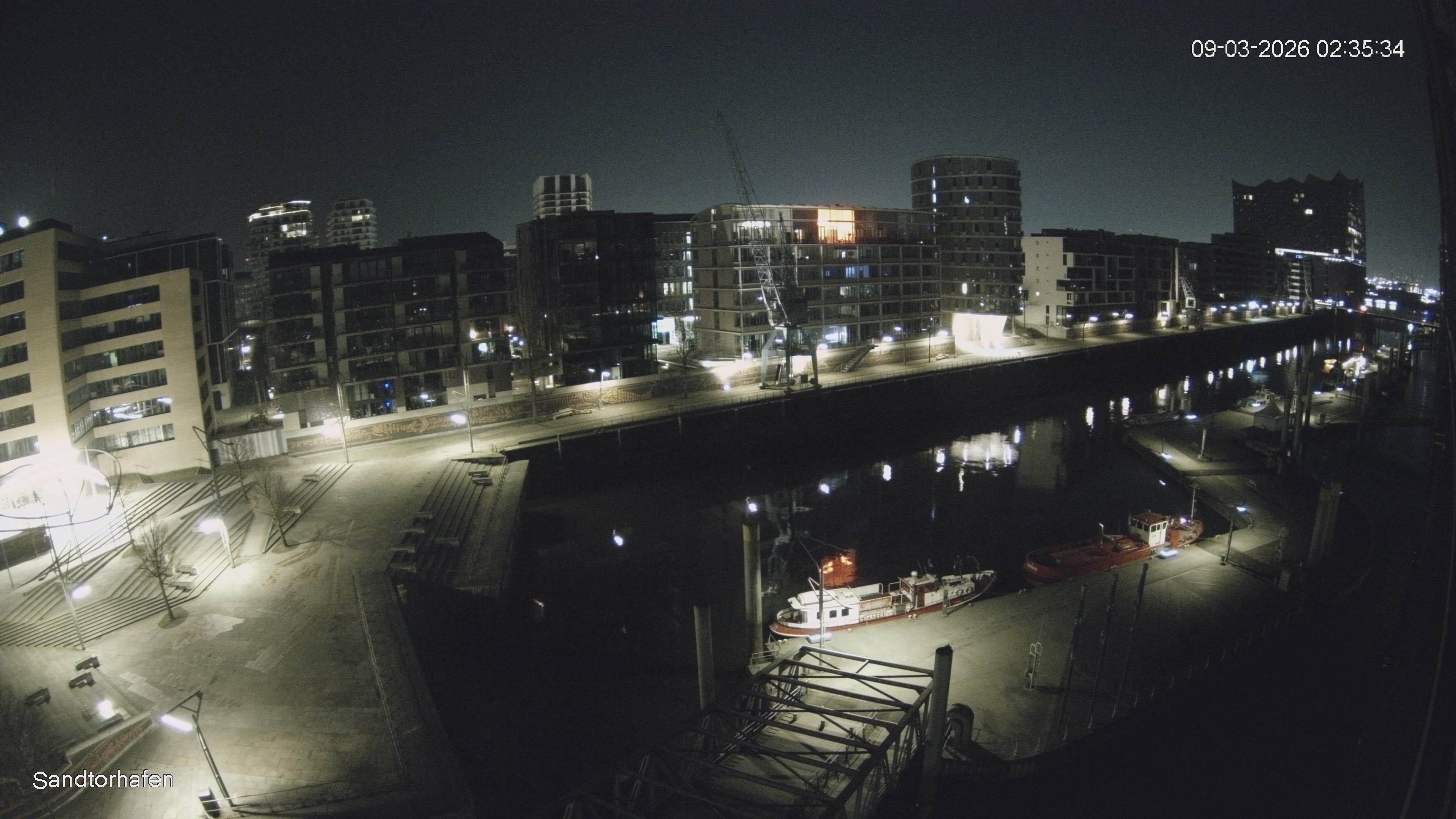 Archiv Foto Webcam Hamburg: HafenCity und Elbphilharmonie