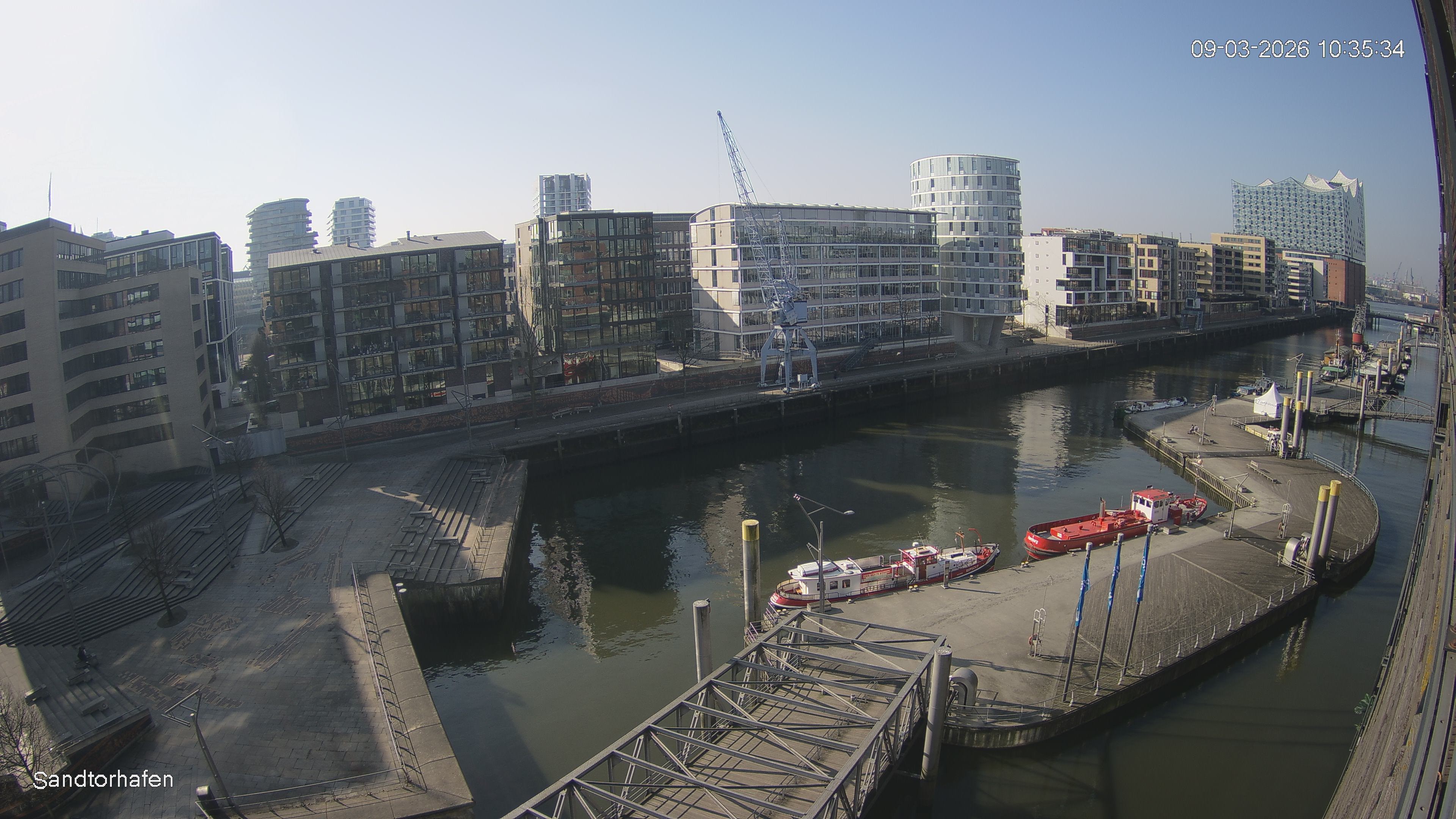 Archiv Foto Webcam Hamburg: HafenCity und Elbphilharmonie