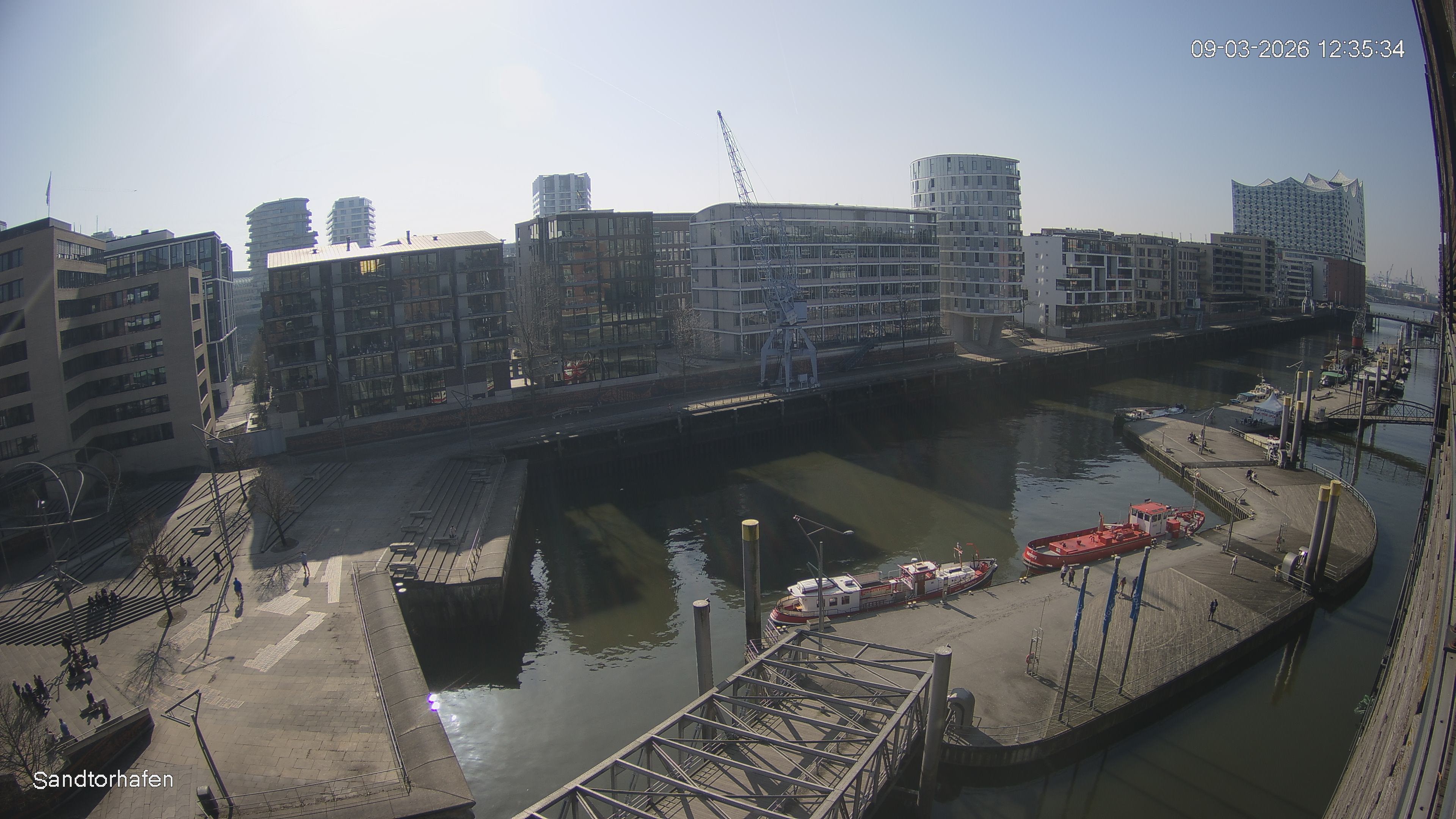 Archiv Foto Webcam Hamburg: HafenCity und Elbphilharmonie