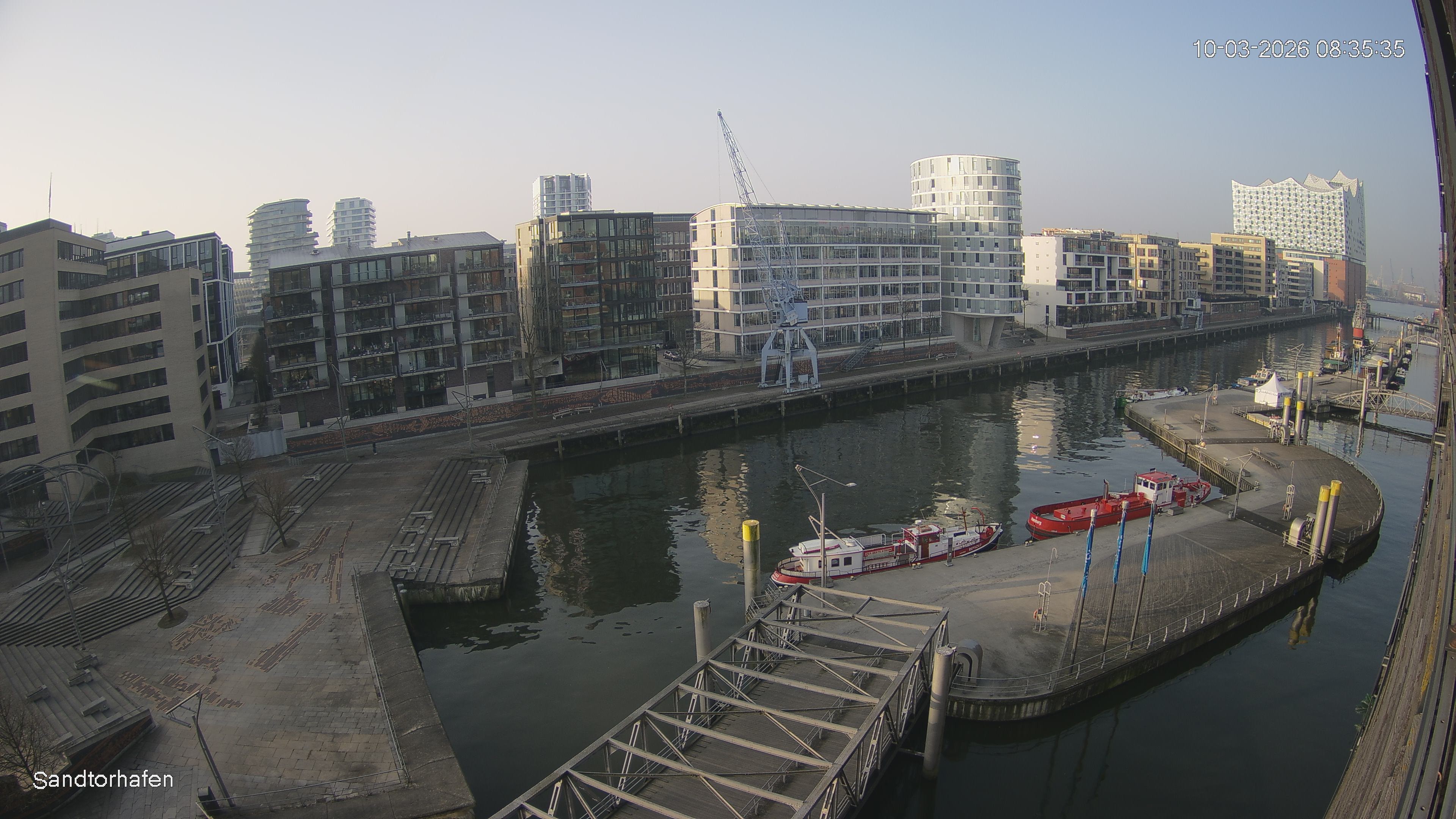 Archived image Webcam Harbour Hall Hamburg