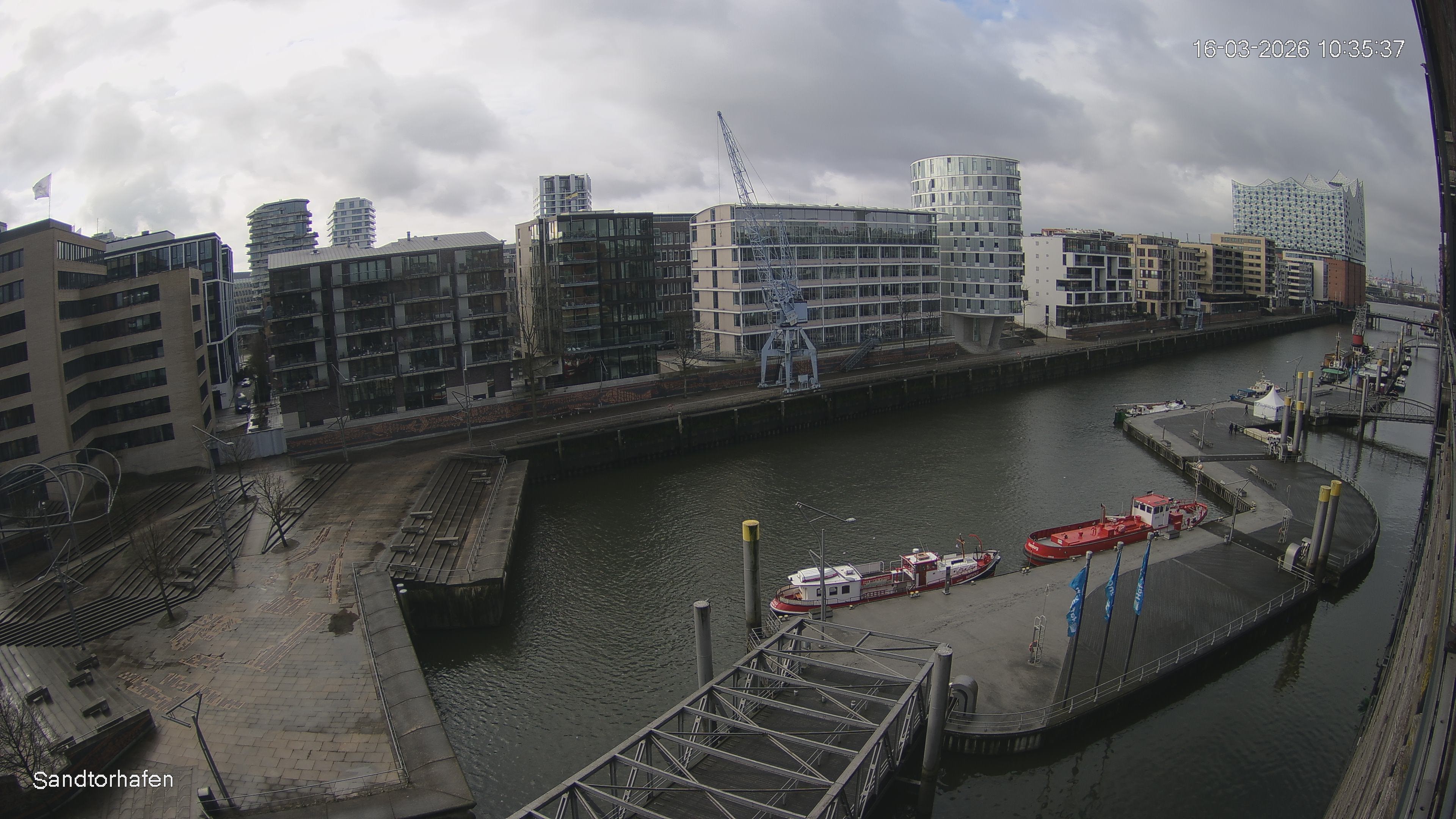 Archiv Foto Webcam Hamburg: HafenCity und Elbphilharmonie