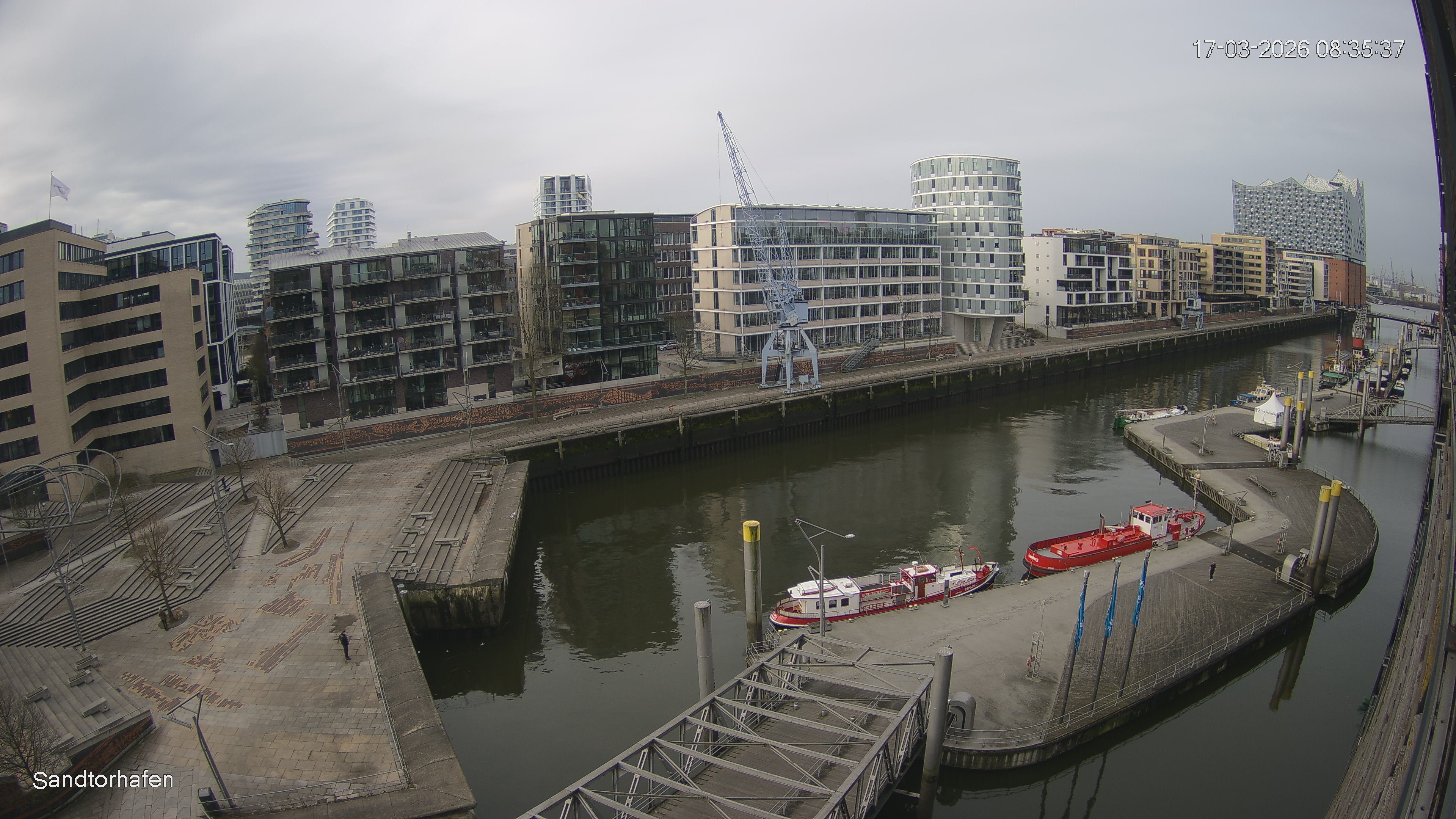 Archiv Foto Webcam Hamburg: HafenCity und Elbphilharmonie