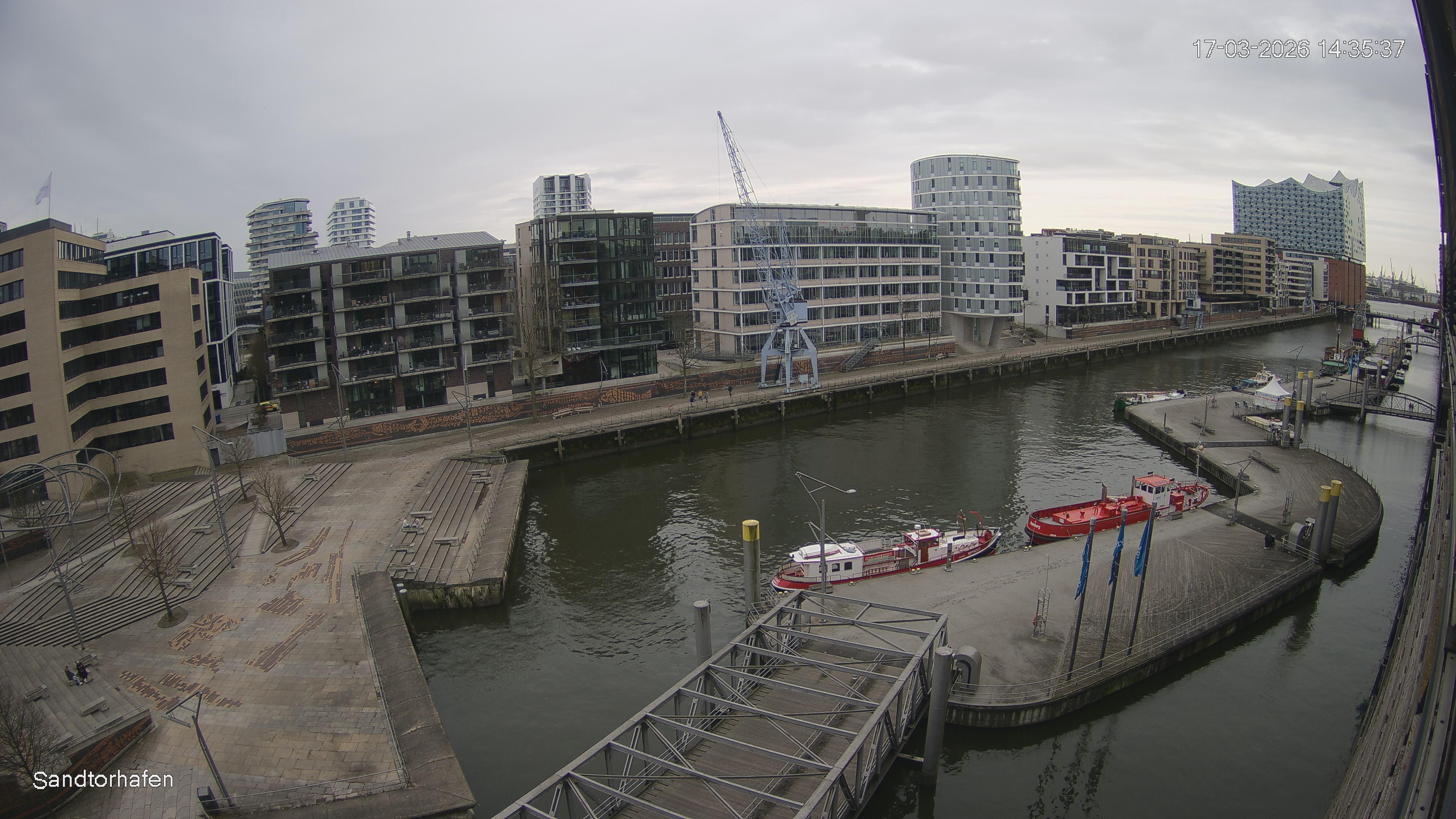 Archiv Foto Webcam Hamburg: HafenCity und Elbphilharmonie