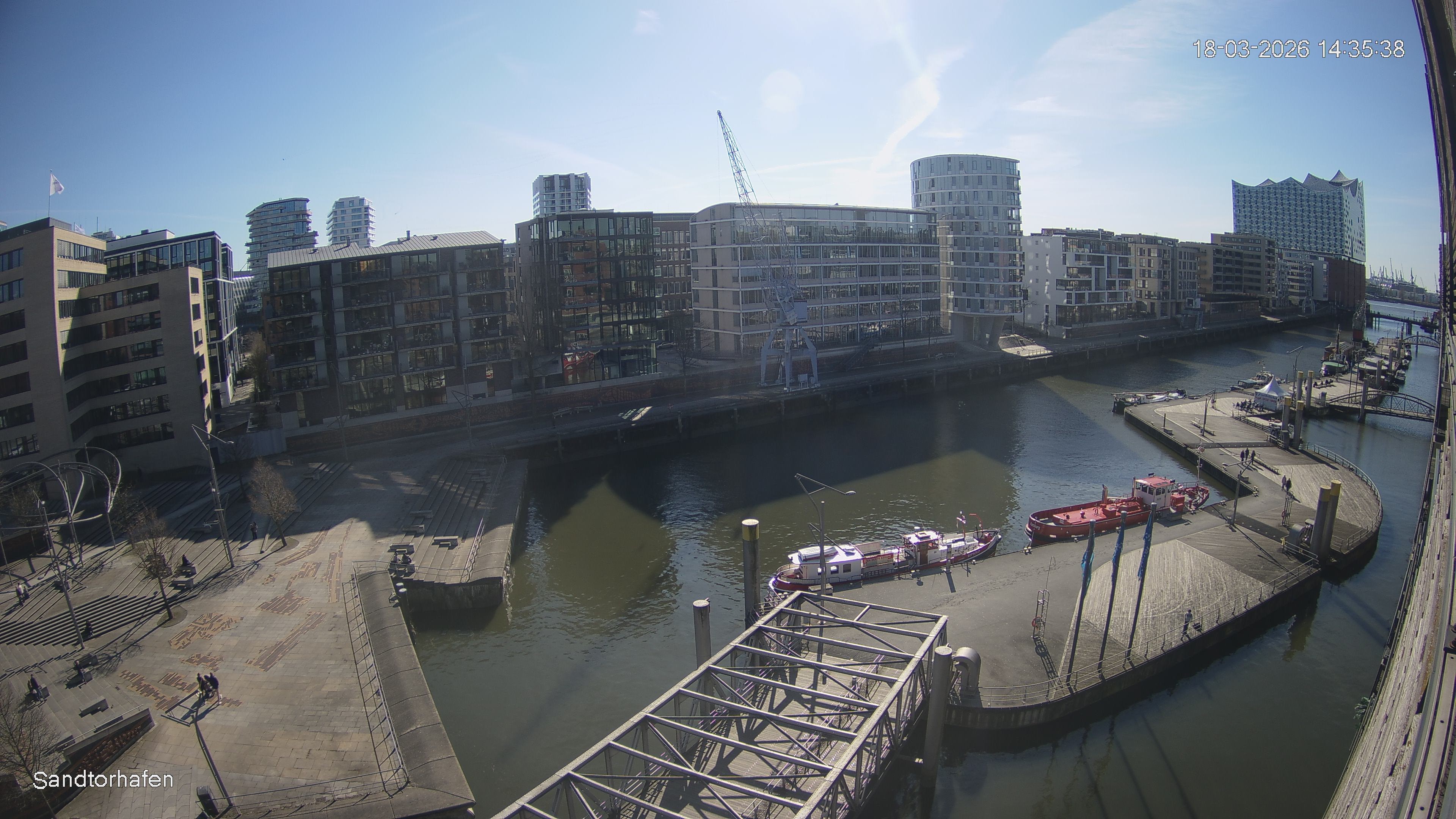 Archiv Foto Webcam Hamburg: HafenCity und Elbphilharmonie