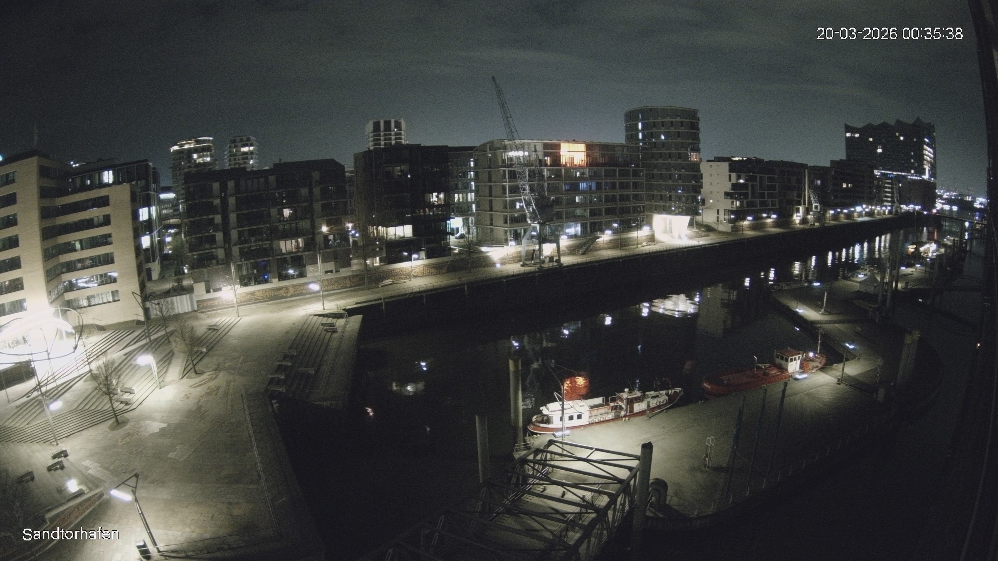 Archived image Webcam Harbour Hall Hamburg