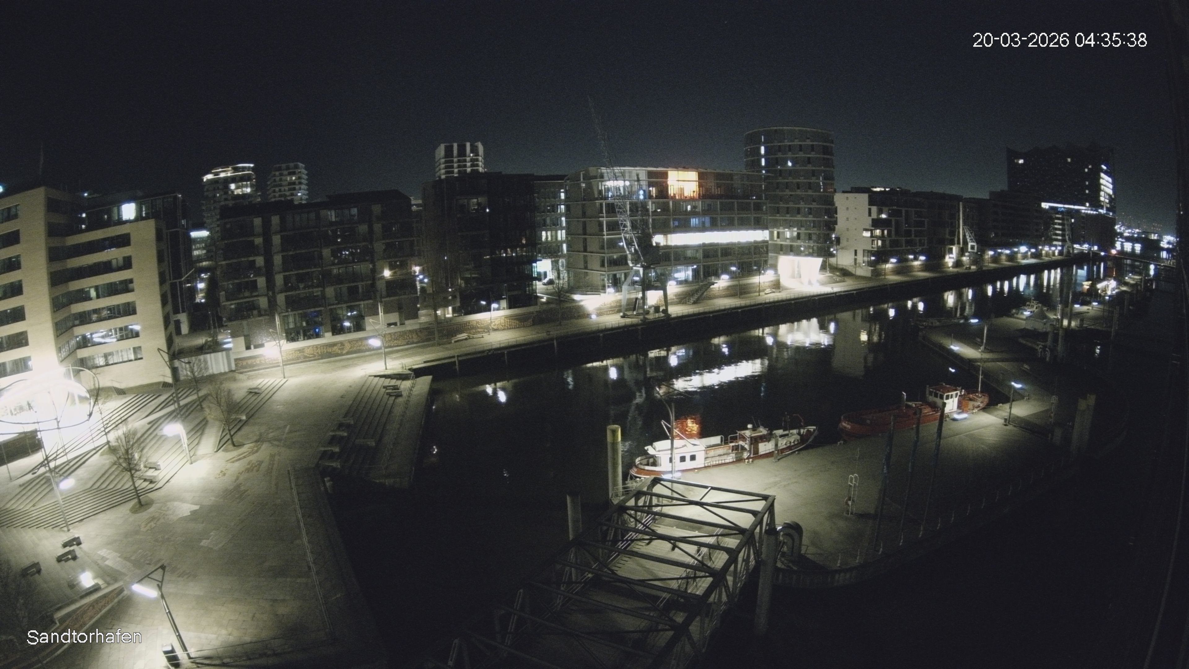 Archived image Webcam Harbour Hall Hamburg