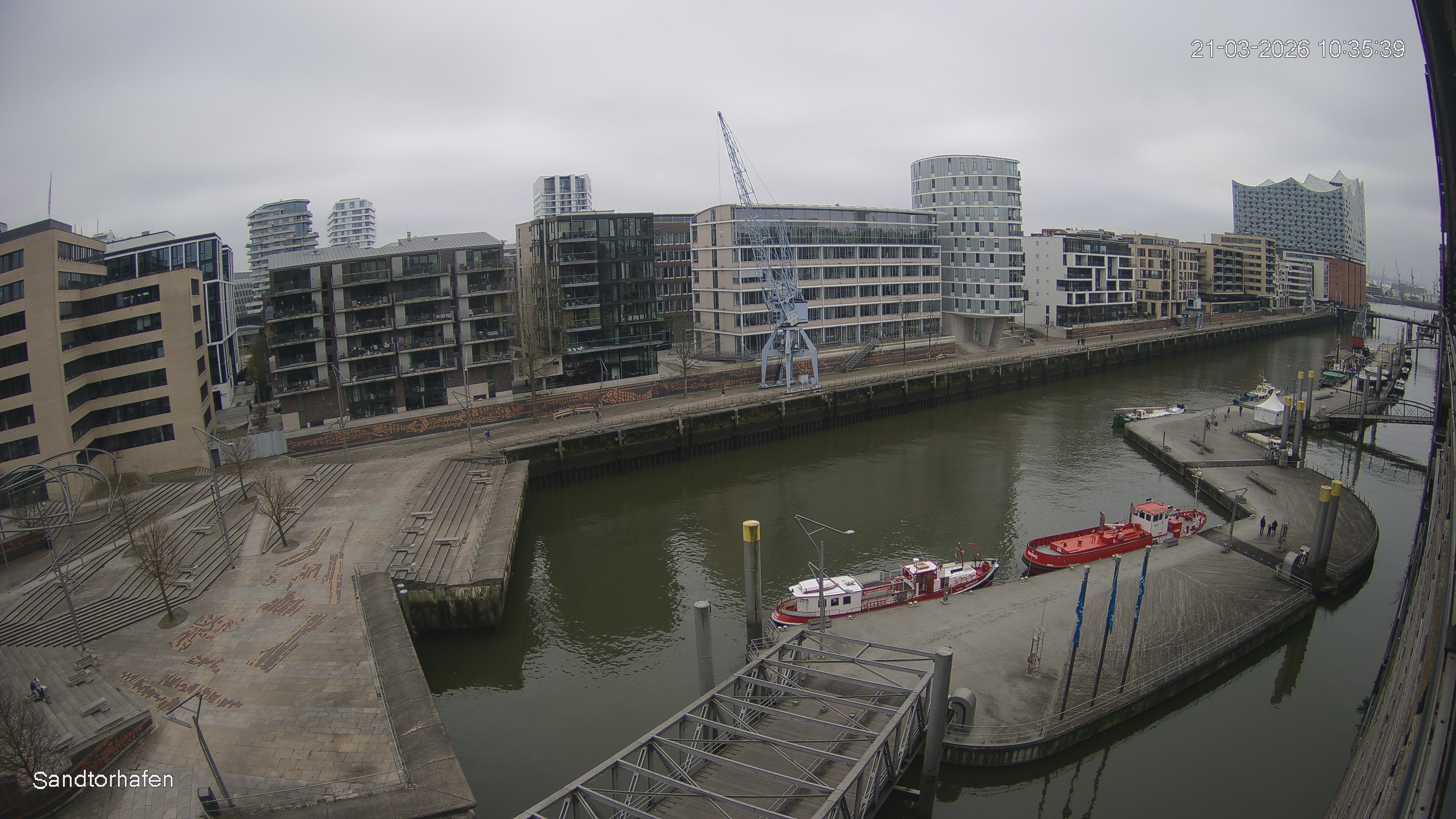 Archiv Foto Webcam Hamburg: HafenCity und Elbphilharmonie