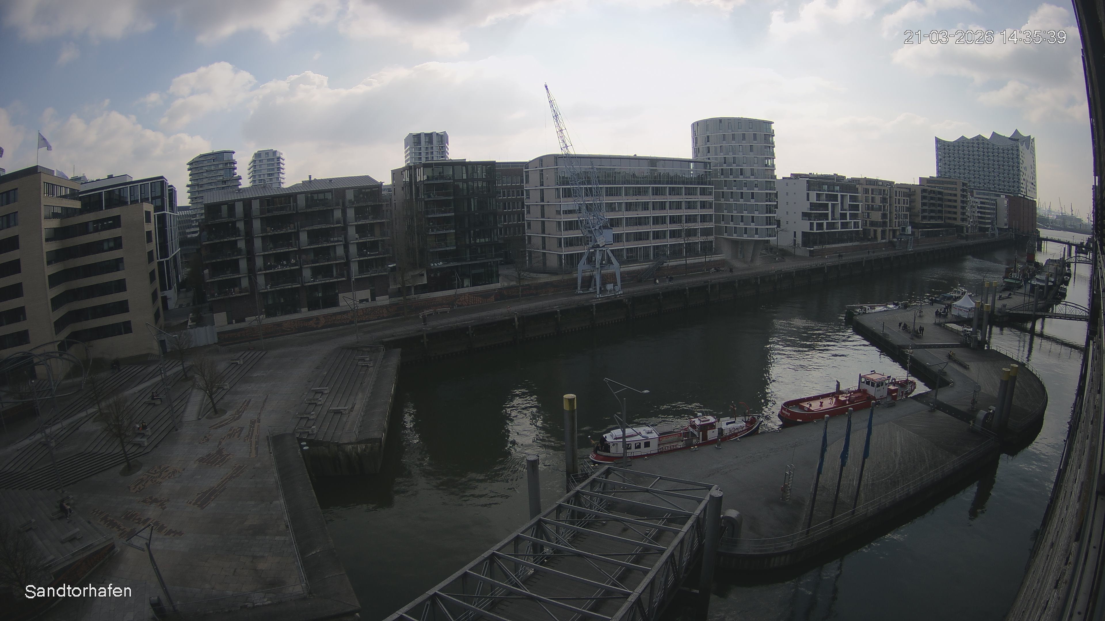 Archiv Foto Webcam Hamburg: HafenCity und Elbphilharmonie