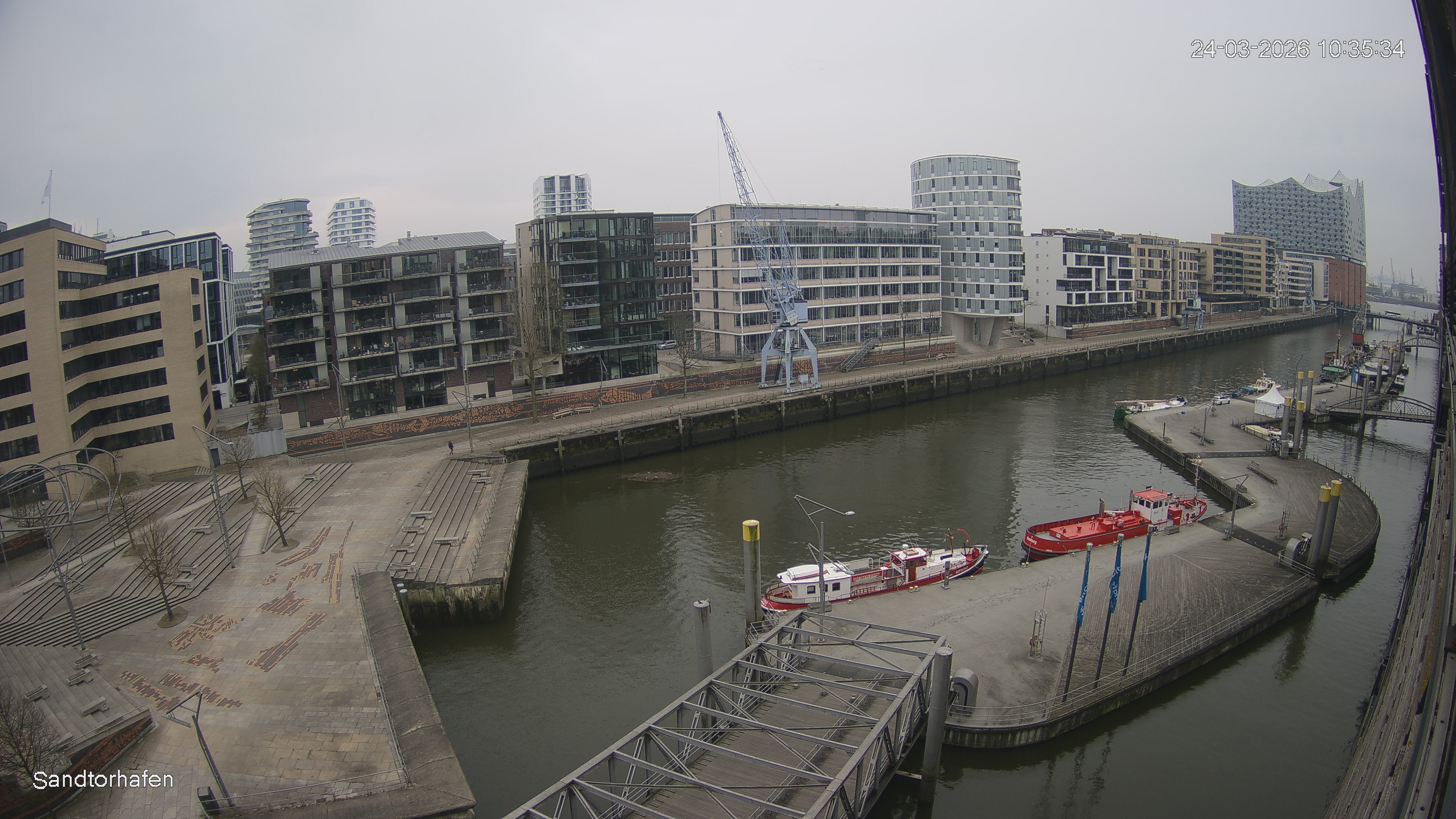 Archiv Foto Webcam Hamburg: HafenCity und Elbphilharmonie
