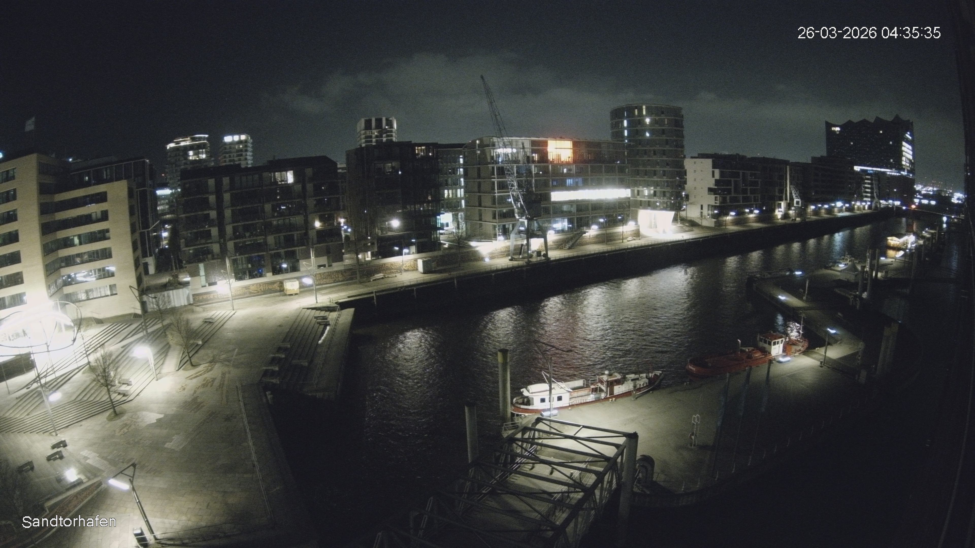 Archiv Foto Webcam Hamburg: HafenCity und Elbphilharmonie