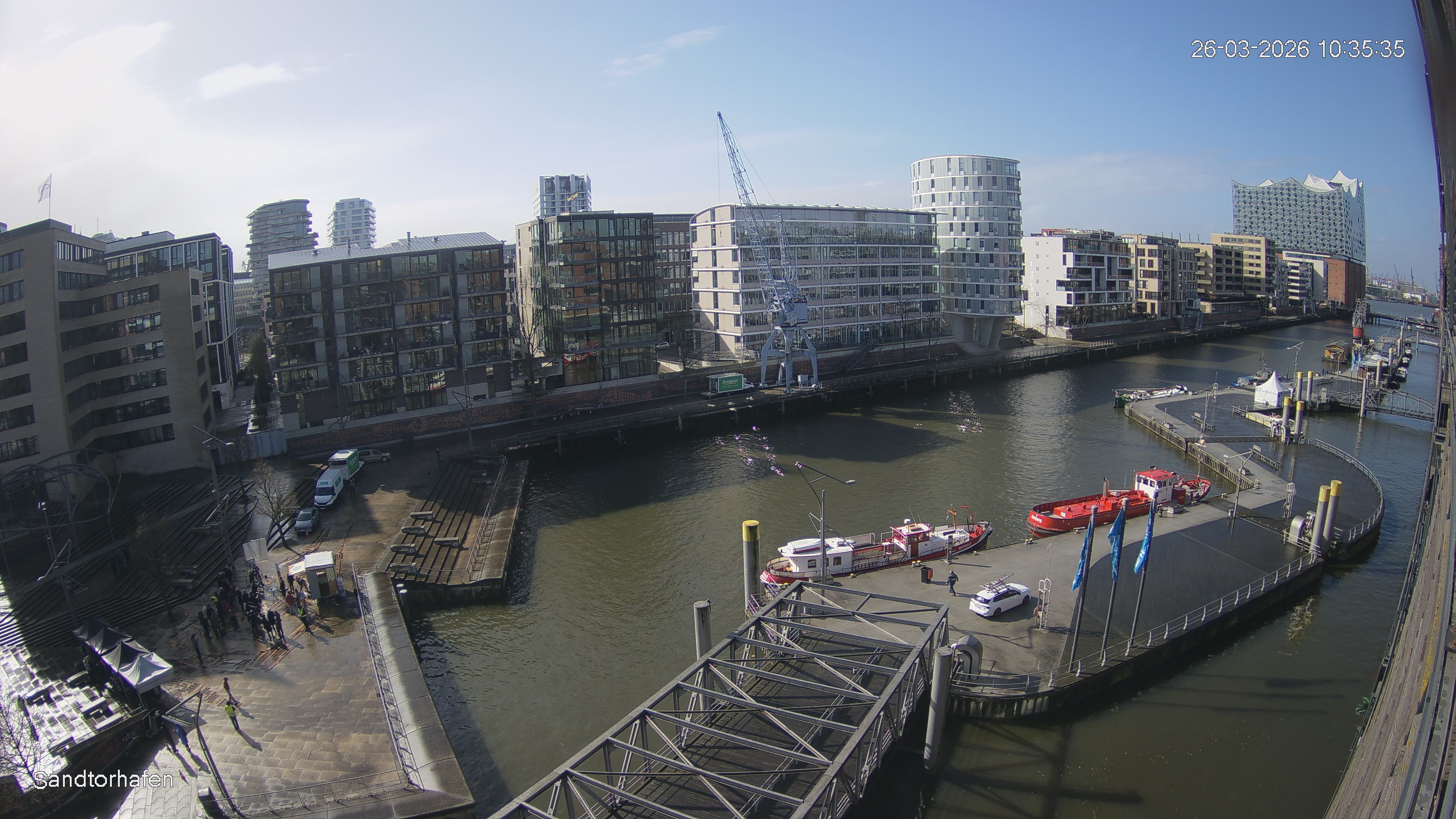 Archiv Foto Webcam Hamburg: HafenCity und Elbphilharmonie