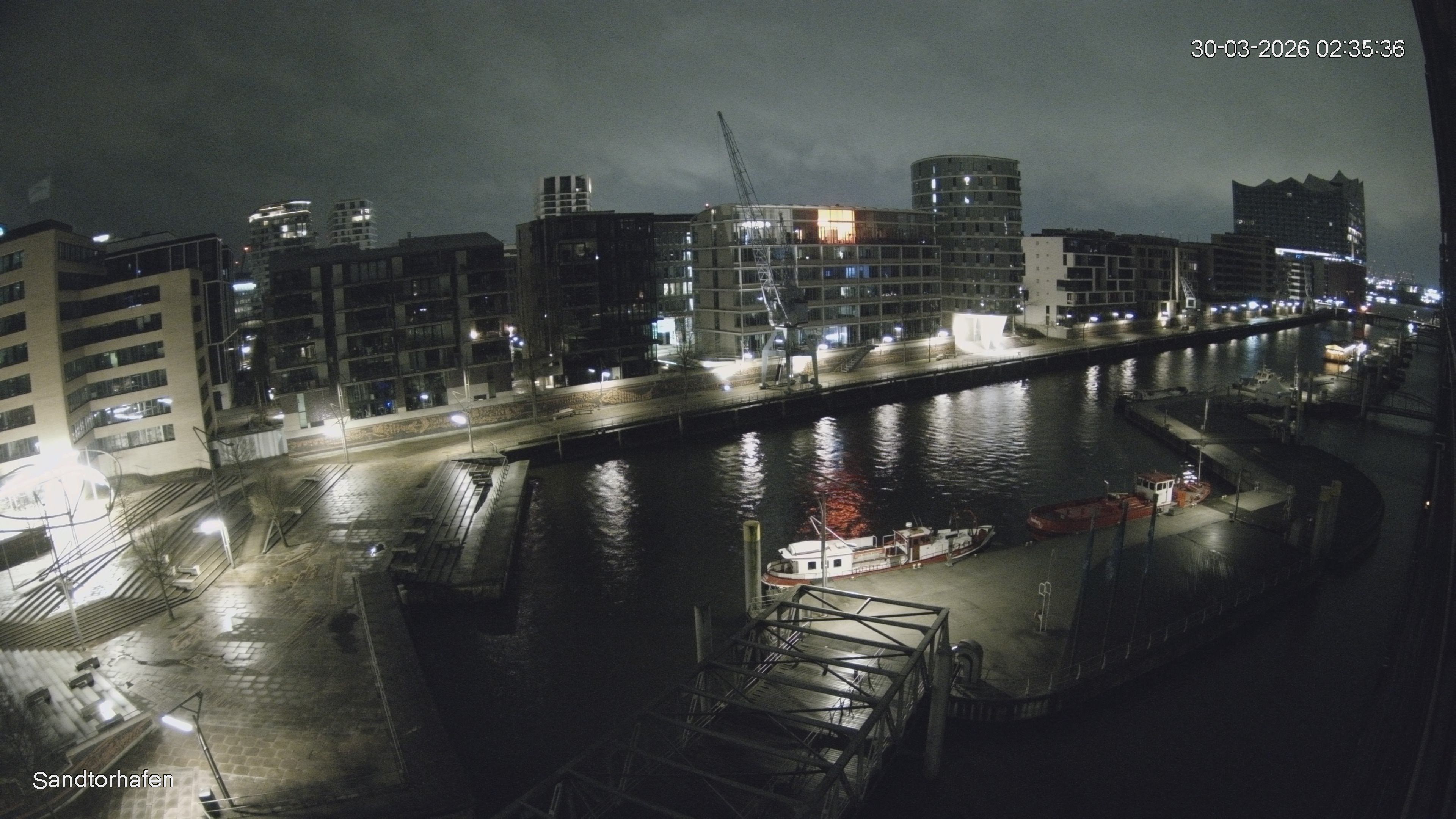 Archiv Foto Webcam Hamburg: HafenCity und Elbphilharmonie