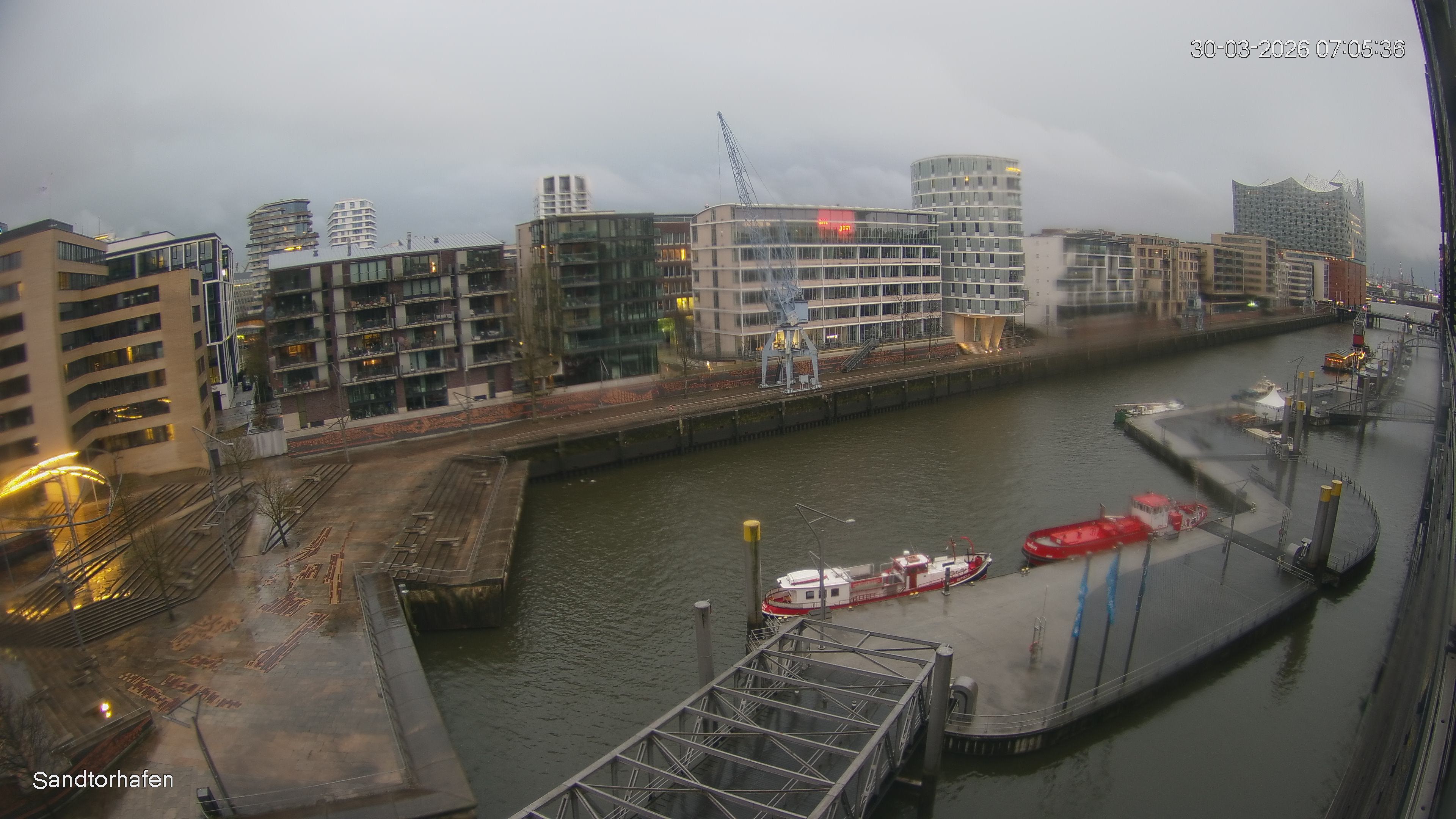 Archiv Foto Webcam Hamburg: HafenCity und Elbphilharmonie