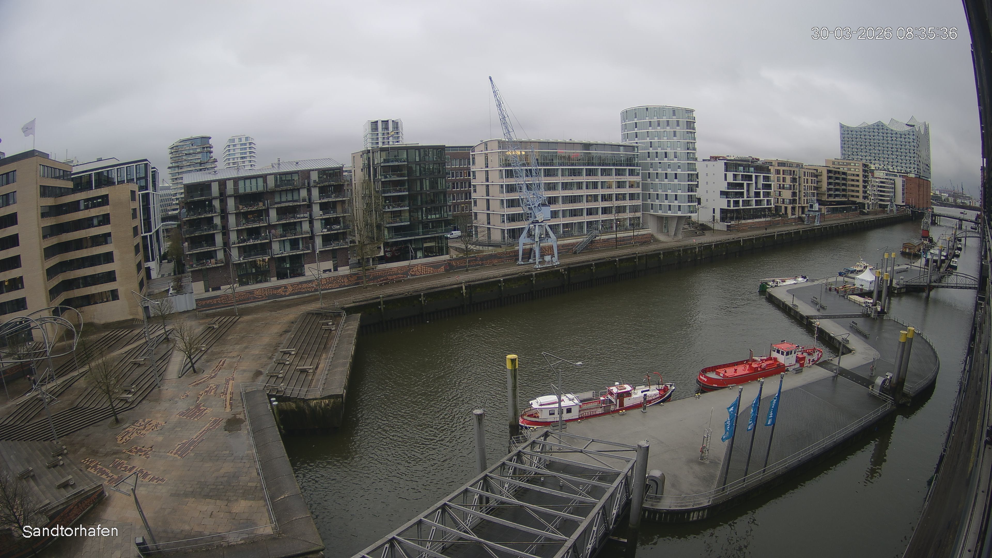 Archiv Foto Webcam Hamburg: HafenCity und Elbphilharmonie