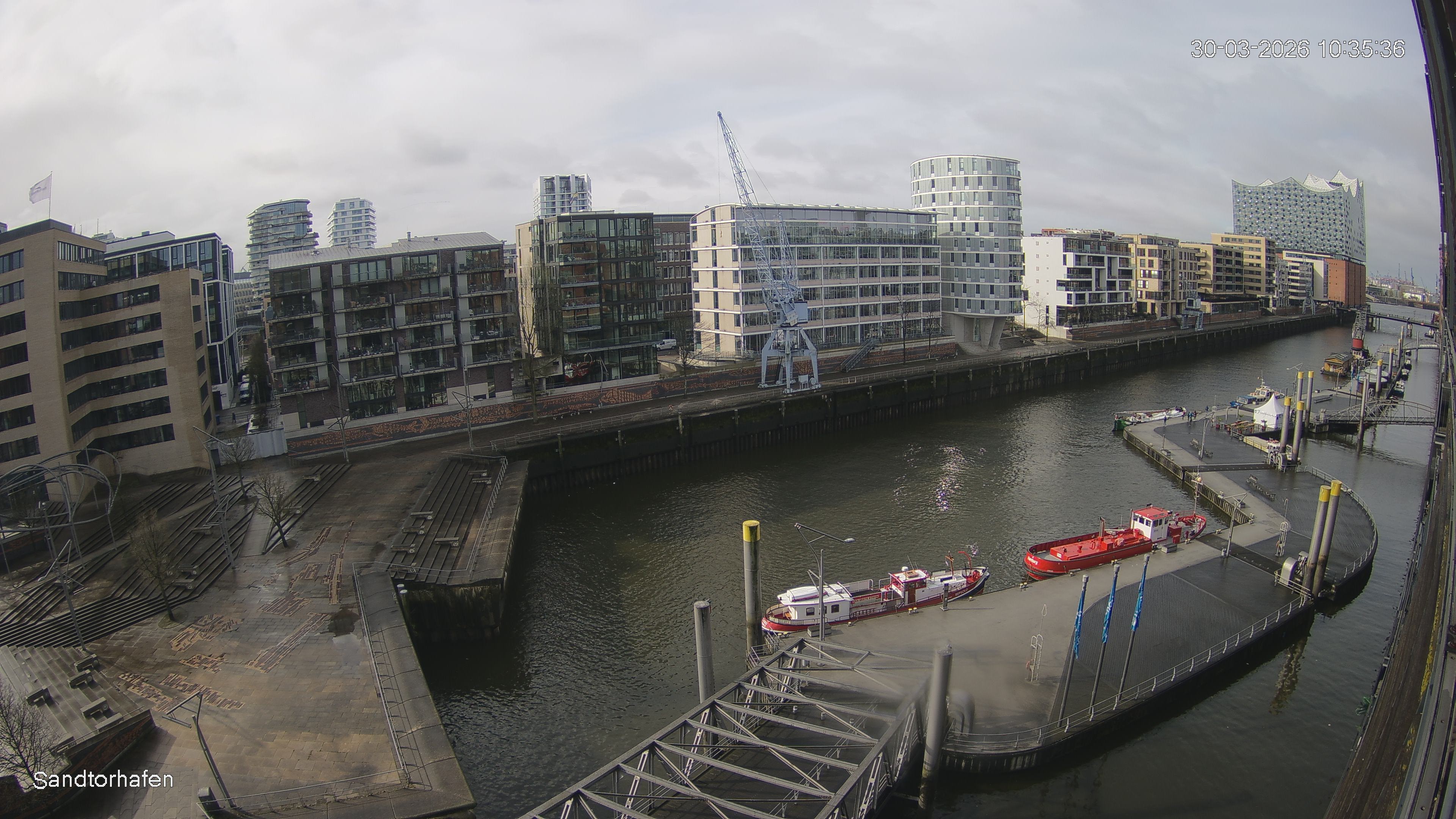 Archiv Foto Webcam Hamburg: HafenCity und Elbphilharmonie