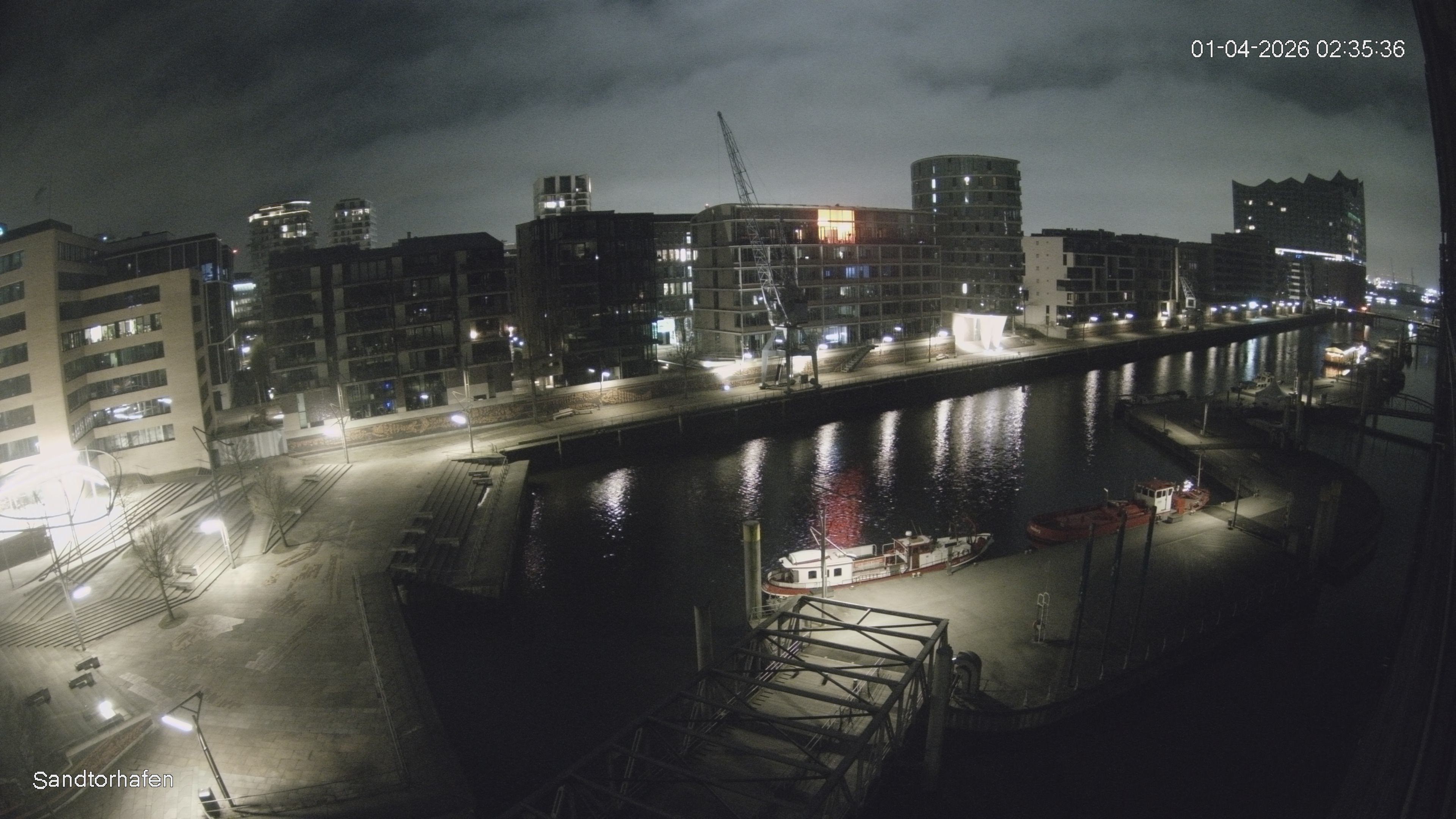 Archiv Foto Webcam Hamburg: HafenCity und Elbphilharmonie