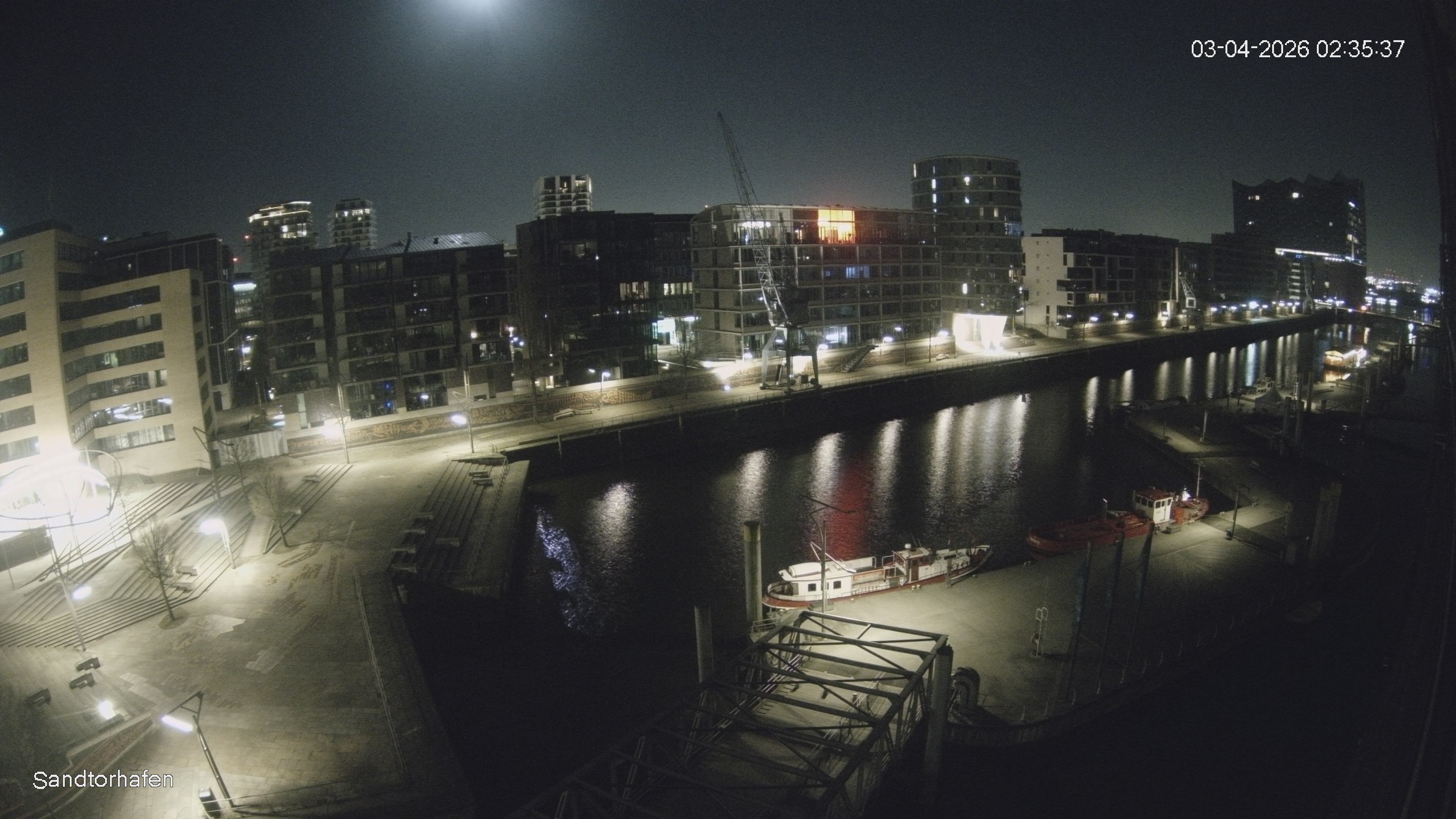 Archiv Foto Webcam Hamburg: HafenCity und Elbphilharmonie