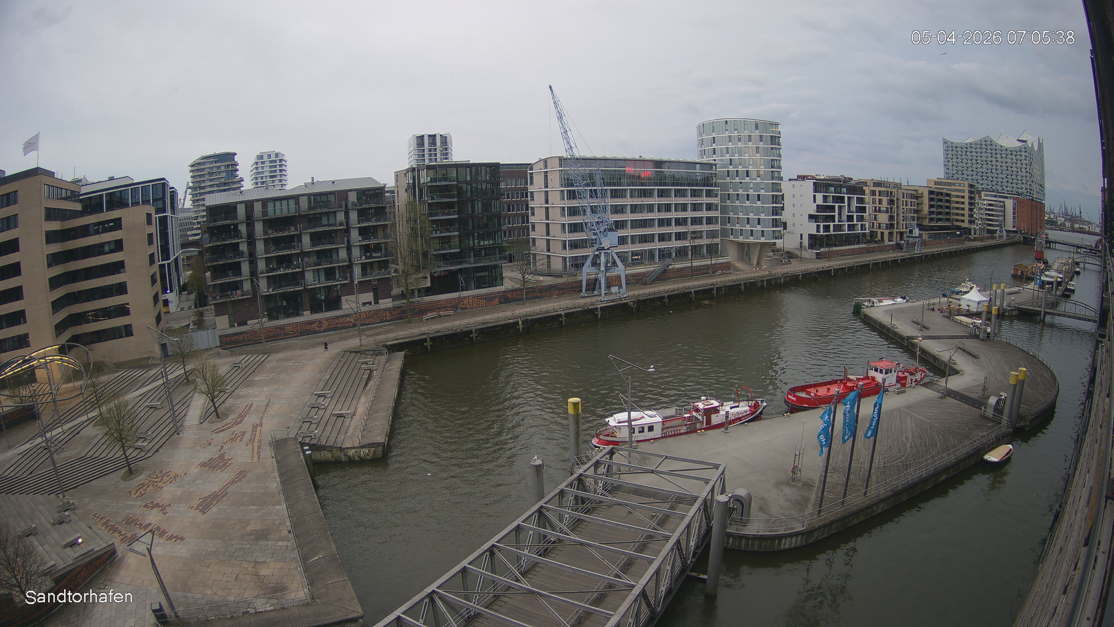 Archiv Foto Webcam Hamburg: HafenCity und Elbphilharmonie