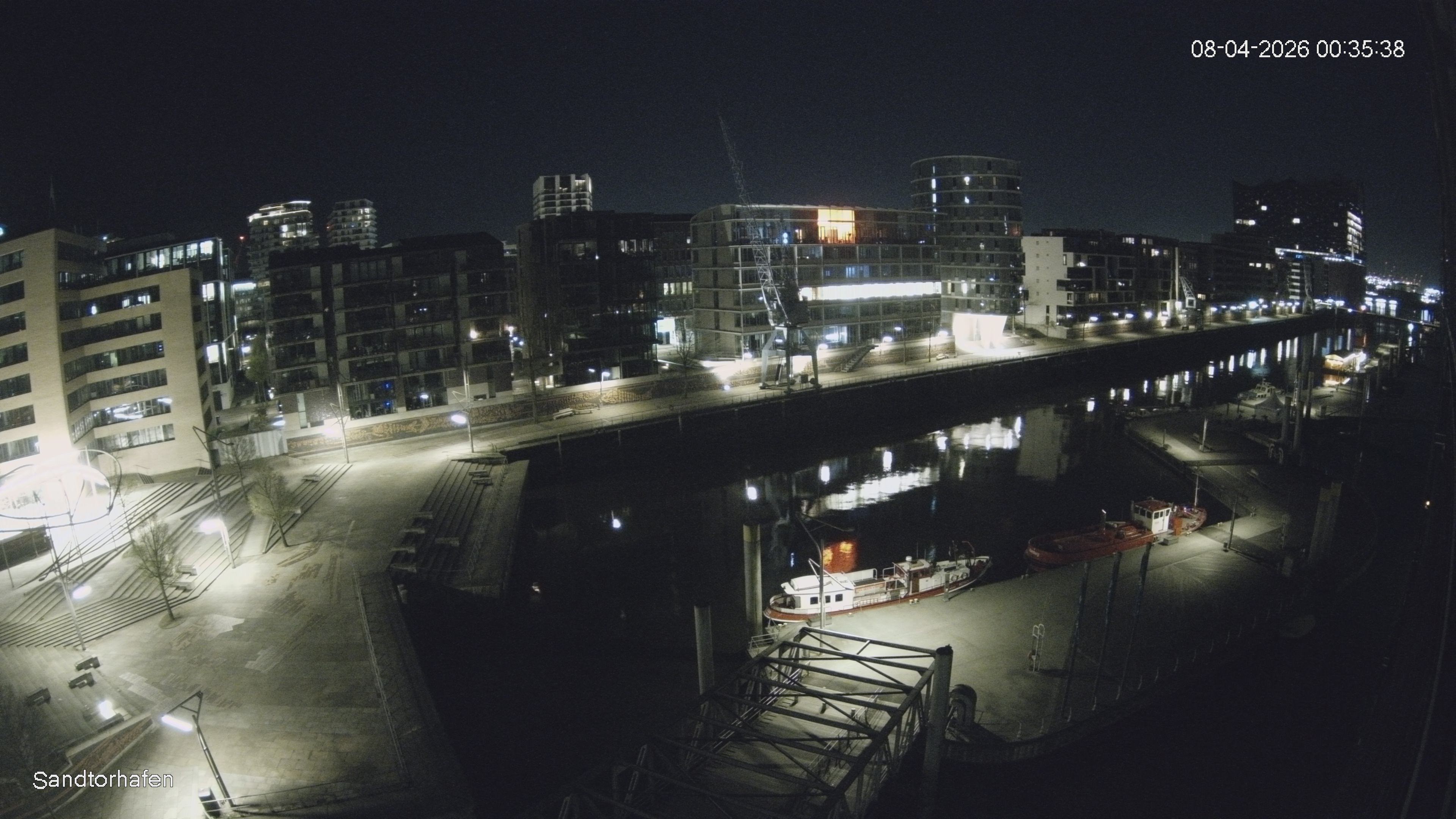 Archiv Foto Webcam Hamburg: HafenCity und Elbphilharmonie