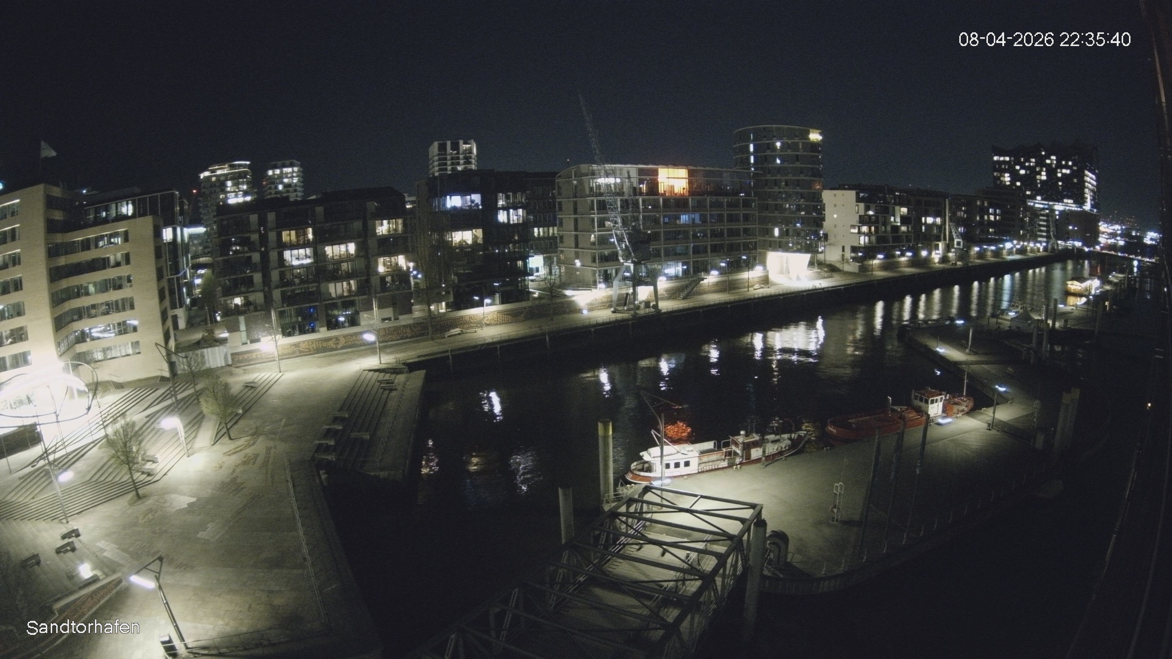 Archived image Webcam Harbour Hall Hamburg