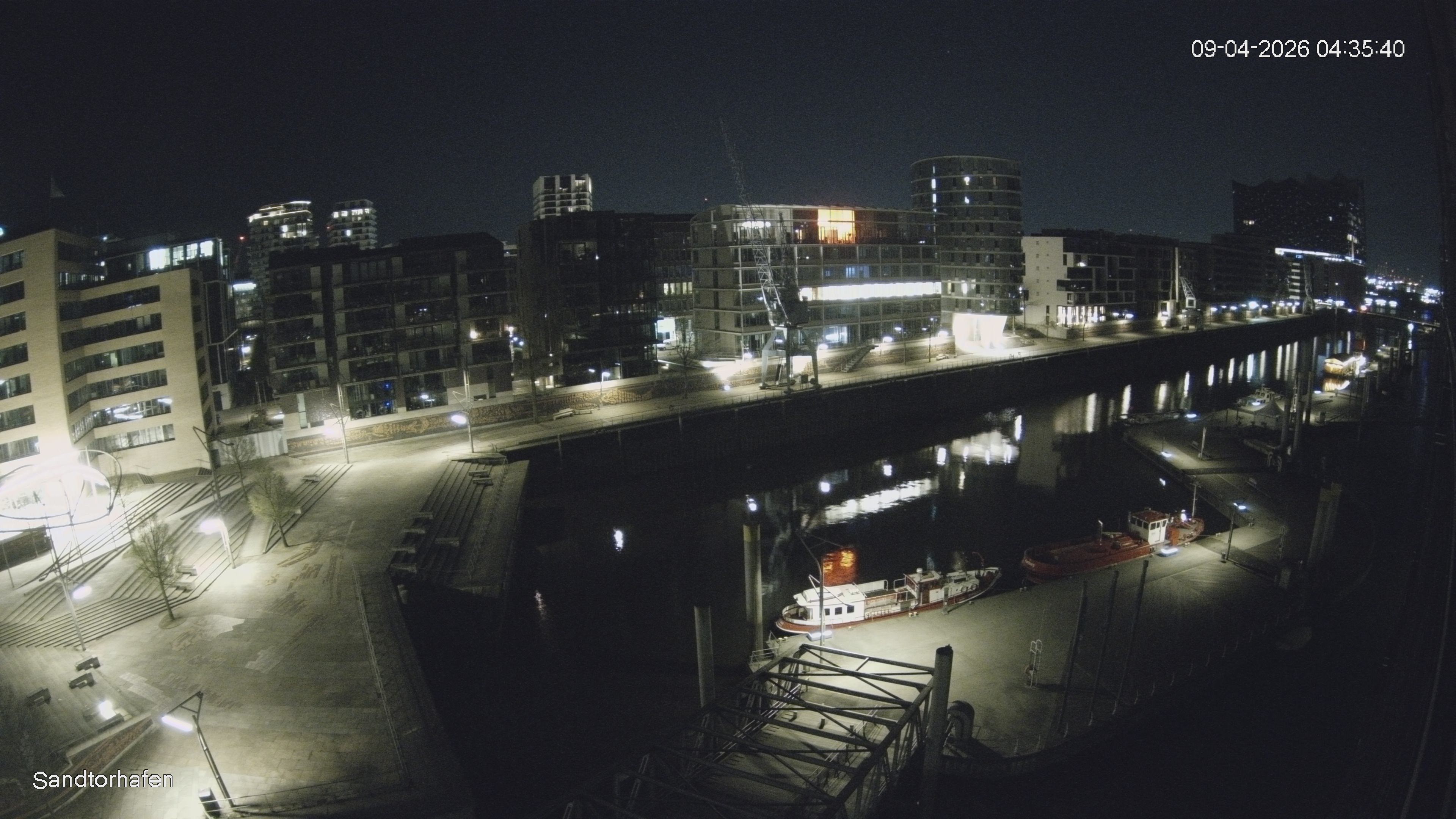 Archiv Foto Webcam Hamburg: HafenCity und Elbphilharmonie