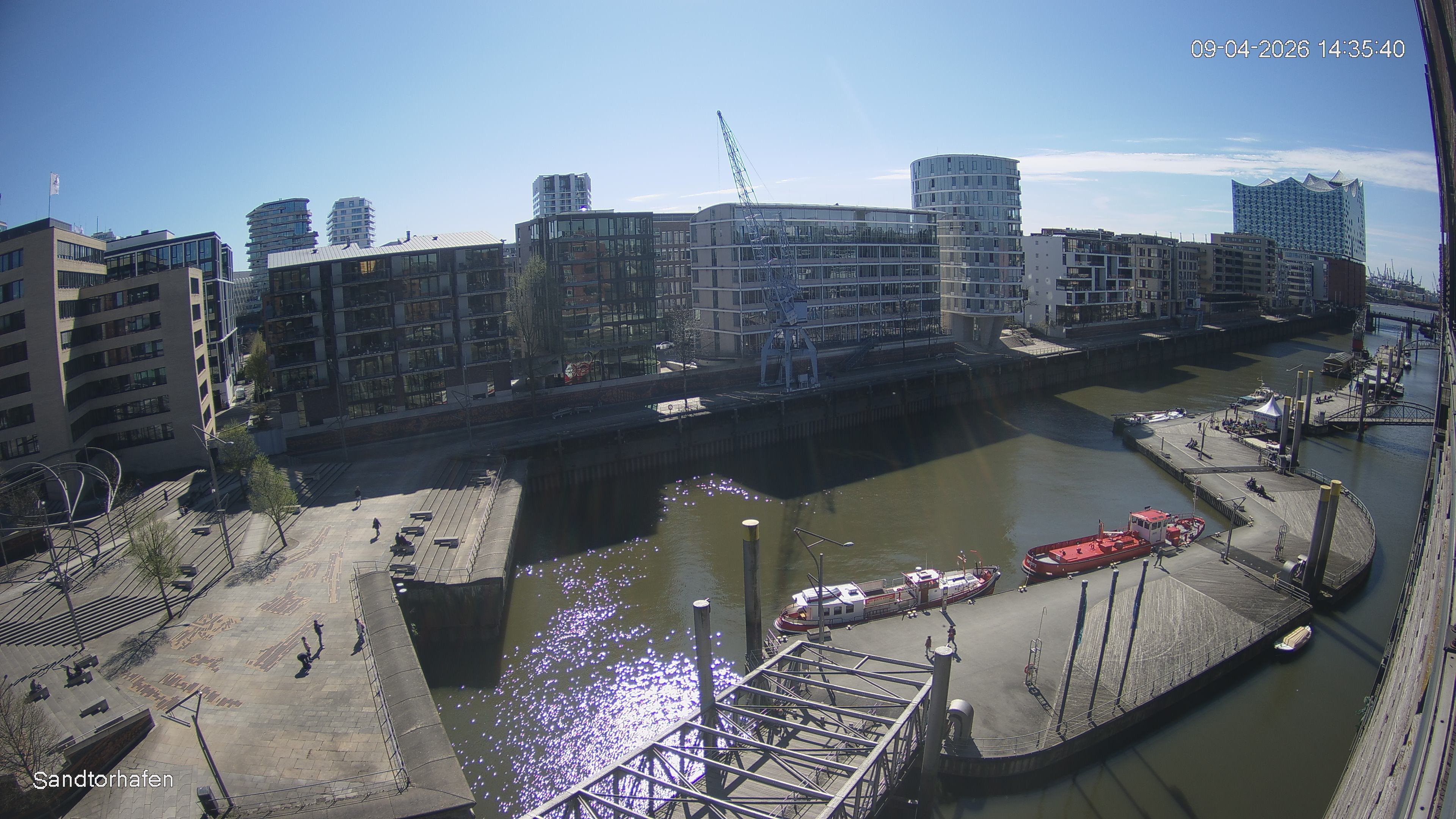 Archiv Foto Webcam Hamburg: HafenCity und Elbphilharmonie