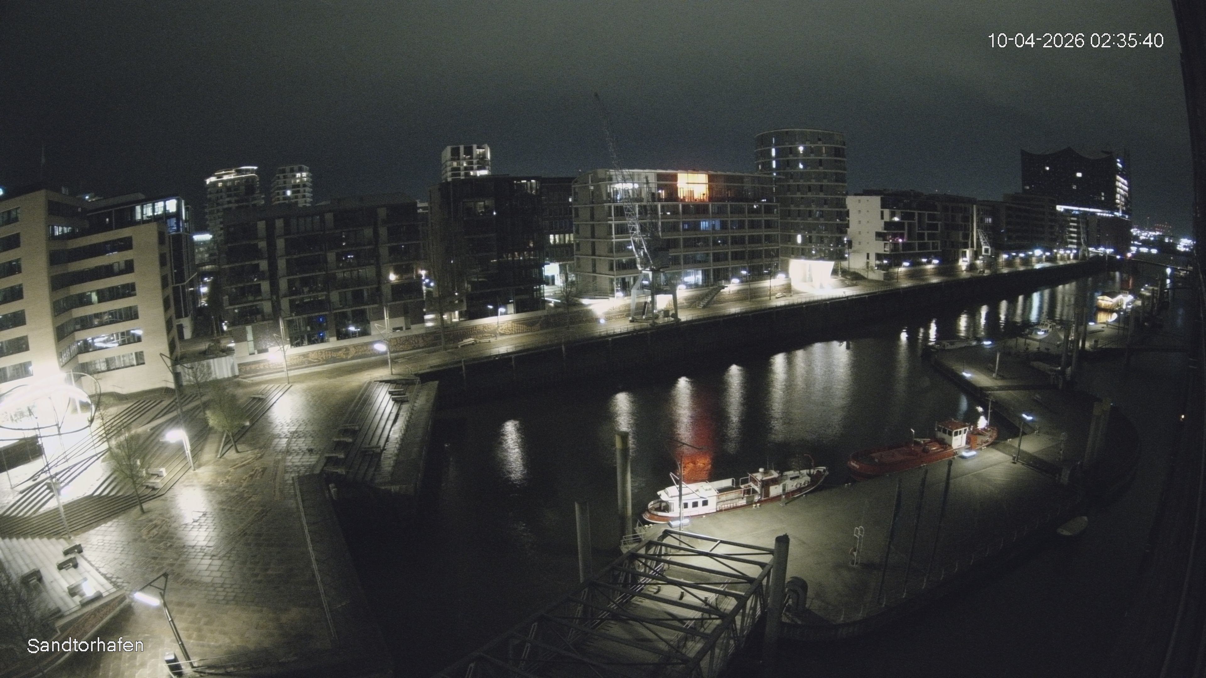 Archived image Webcam Harbour Hall Hamburg