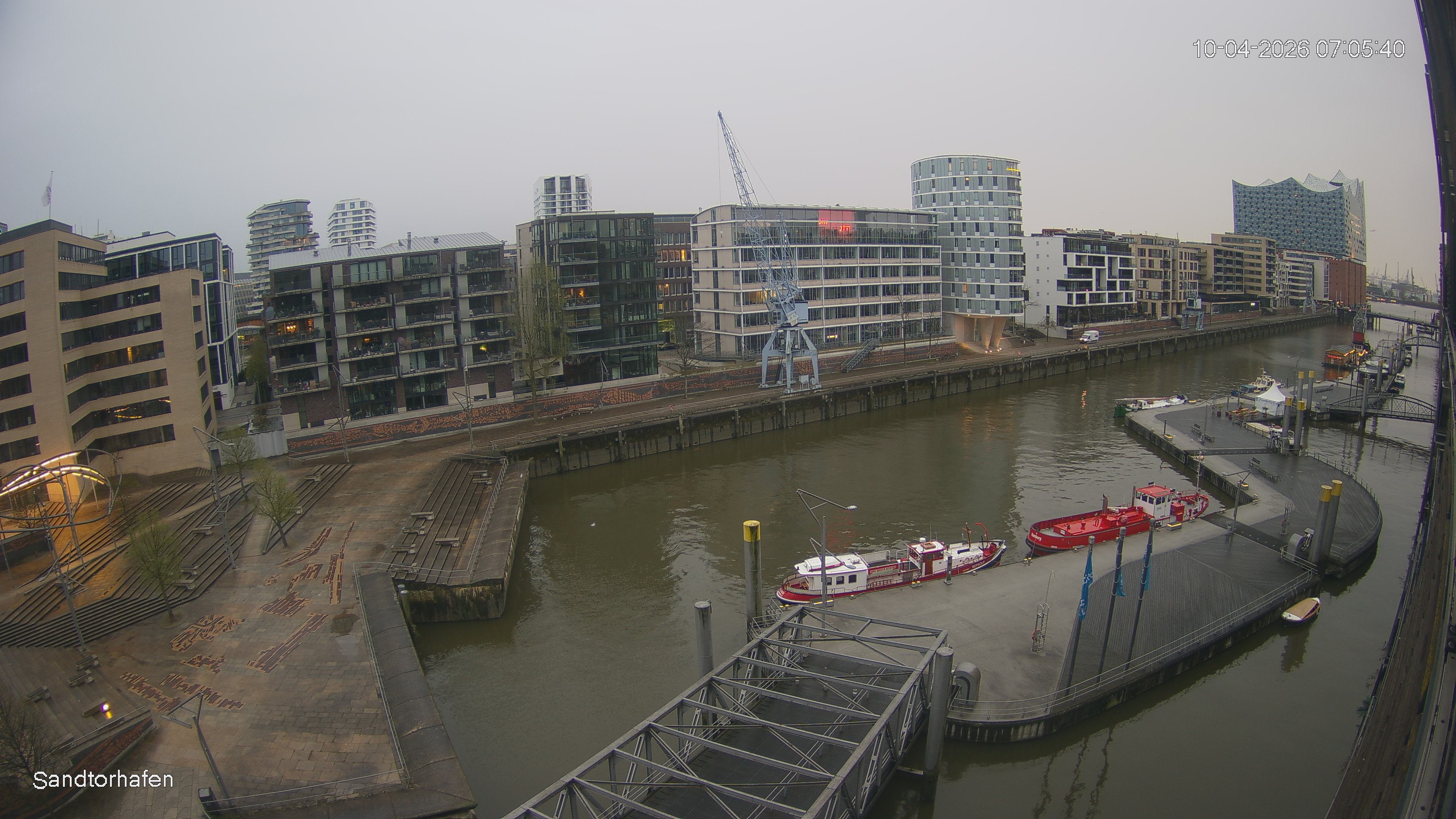 Archived image Webcam Harbour Hall Hamburg