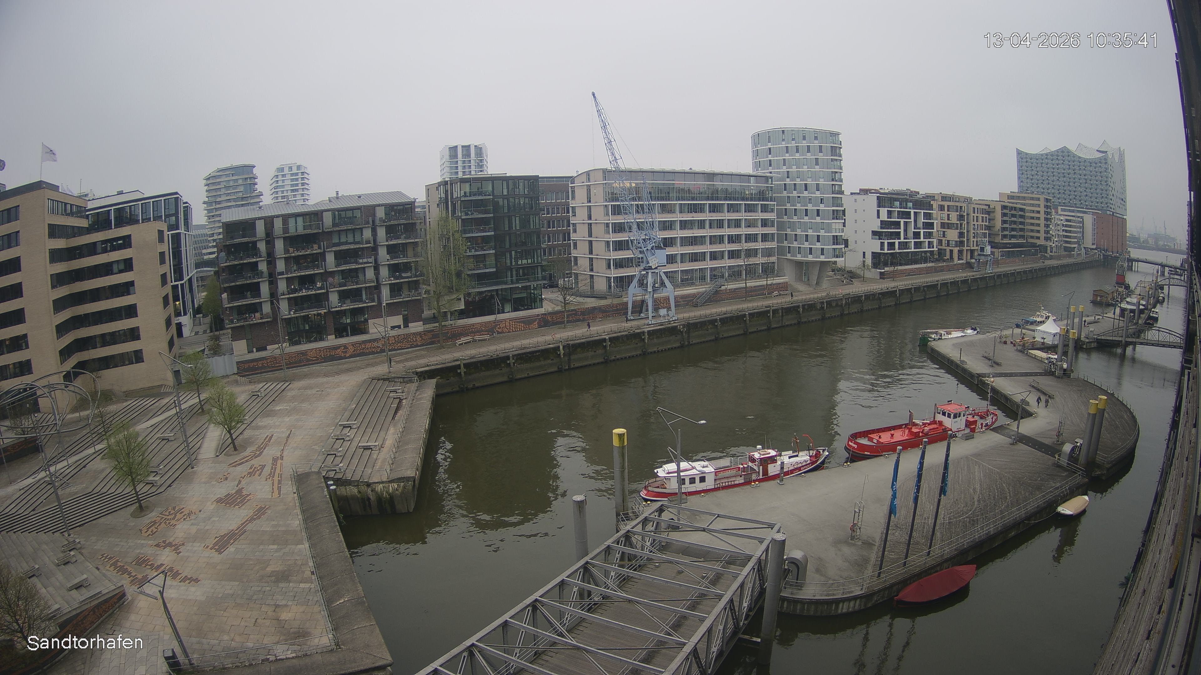 Archiv Foto Webcam Hamburg: HafenCity und Elbphilharmonie