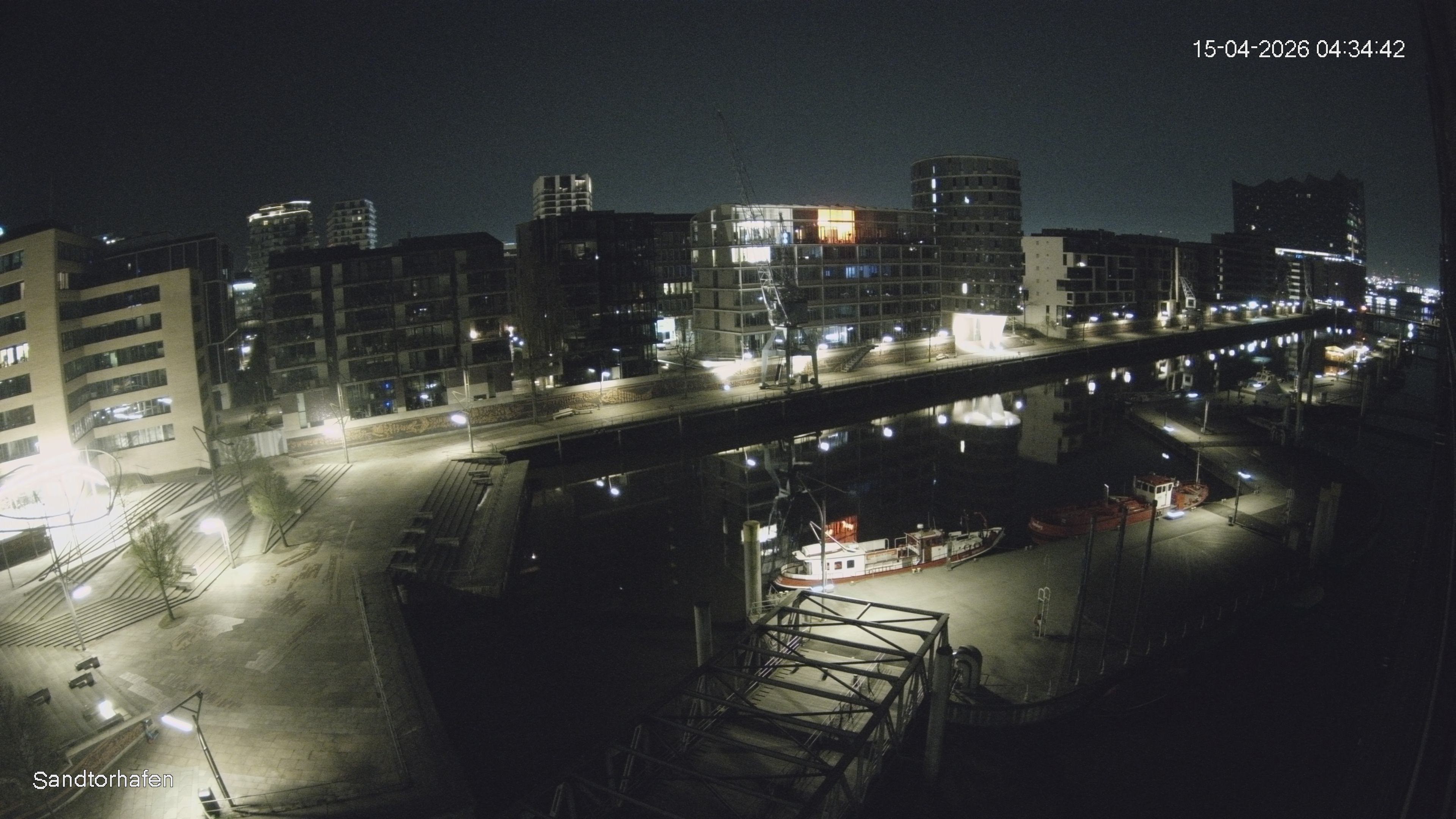 Archived image Webcam Harbour Hall Hamburg