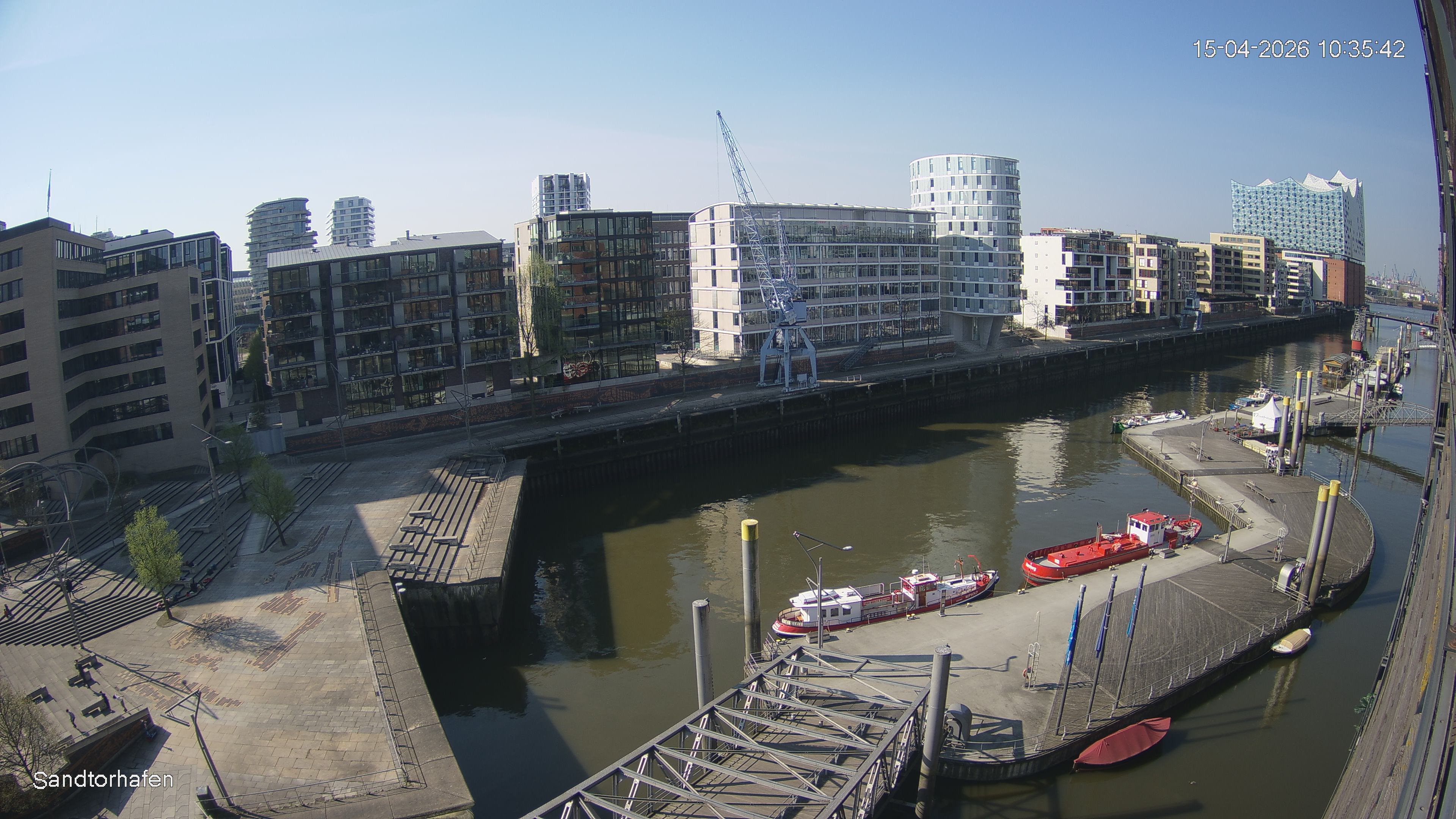Archived image Webcam Harbour Hall Hamburg