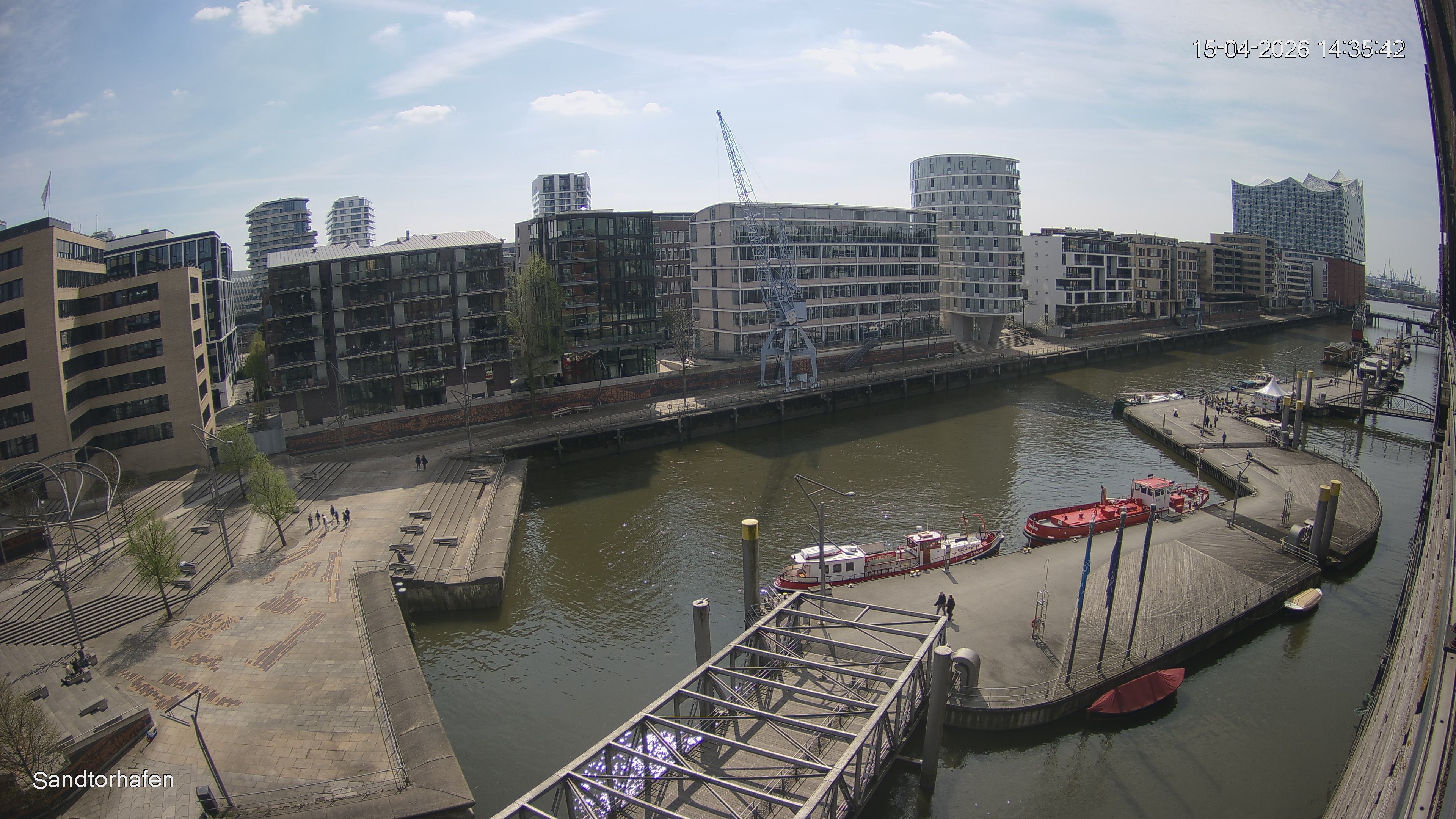 Archived image Webcam Harbour Hall Hamburg