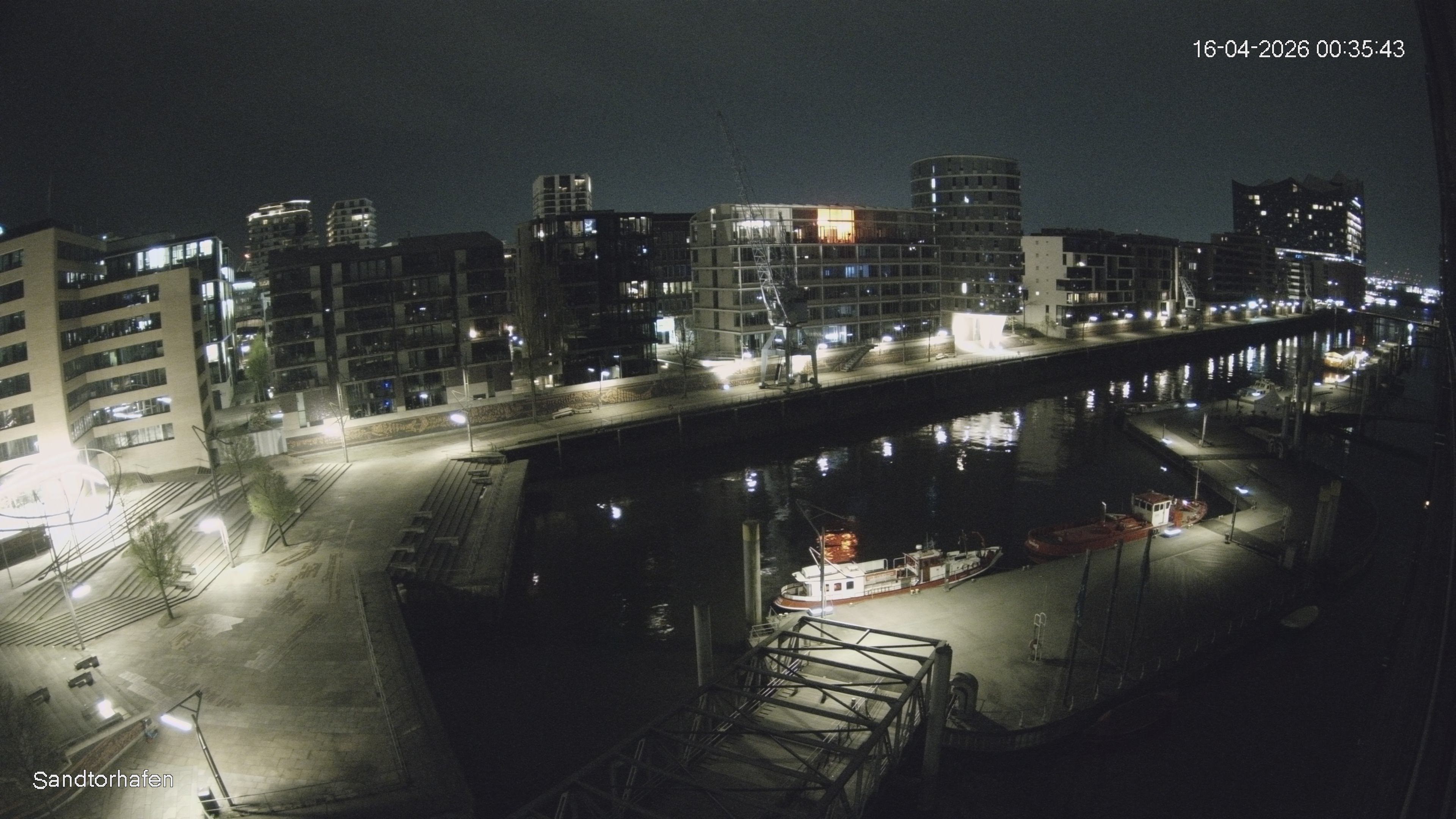 Archiv Foto Webcam Hamburg: HafenCity und Elbphilharmonie
