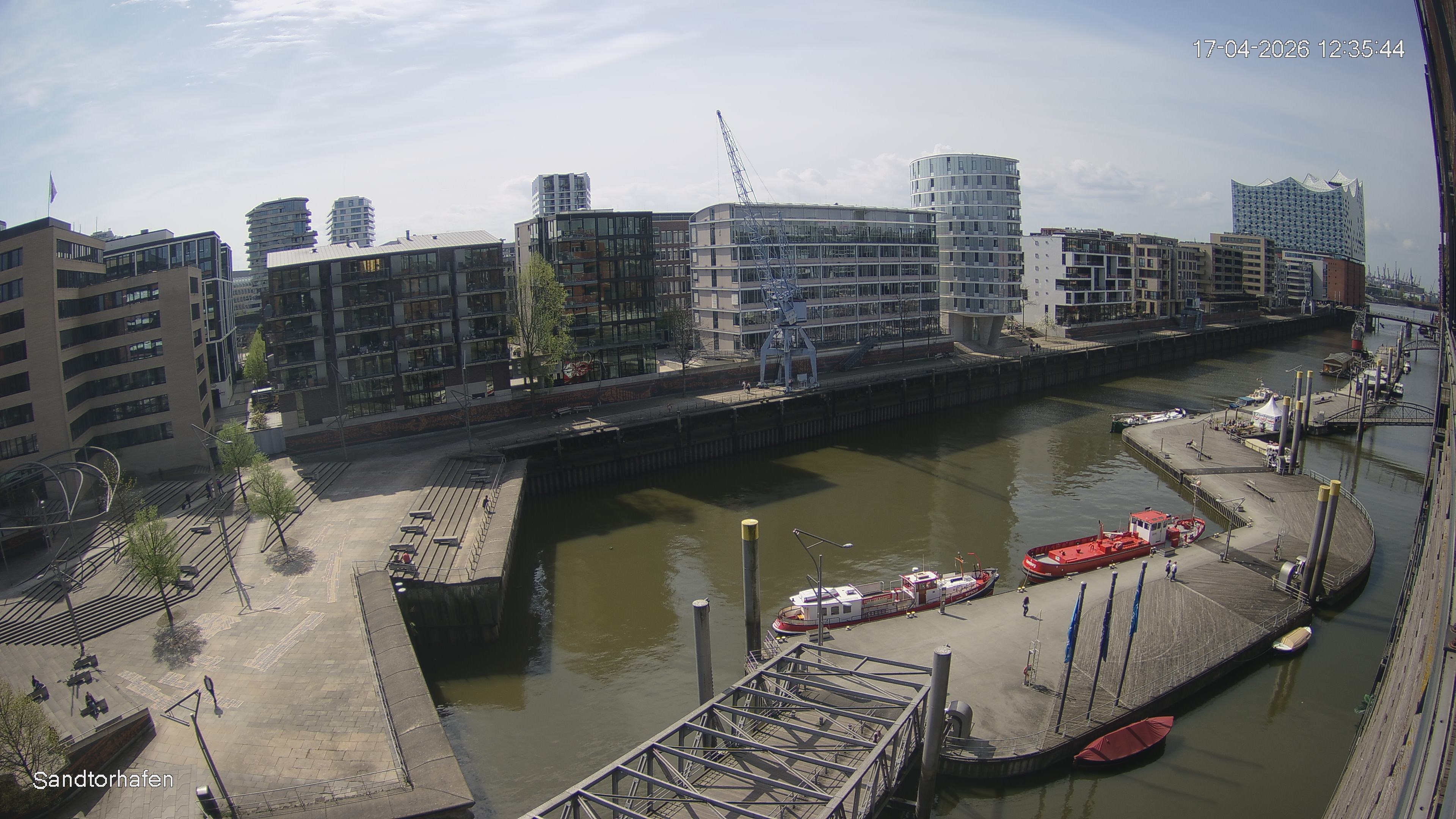 Archived image Webcam Harbour Hall Hamburg