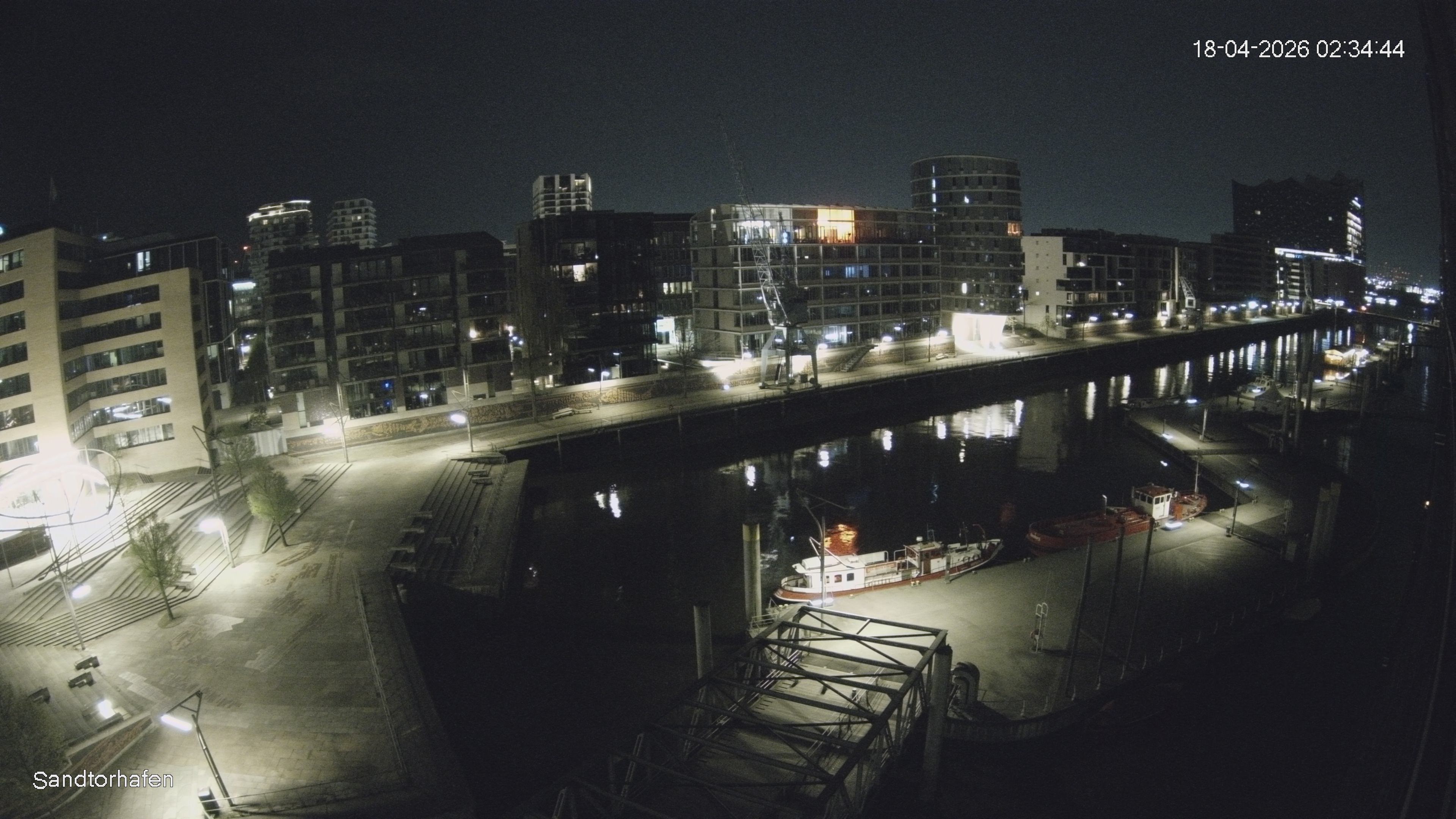 Archived image Webcam Harbour Hall Hamburg