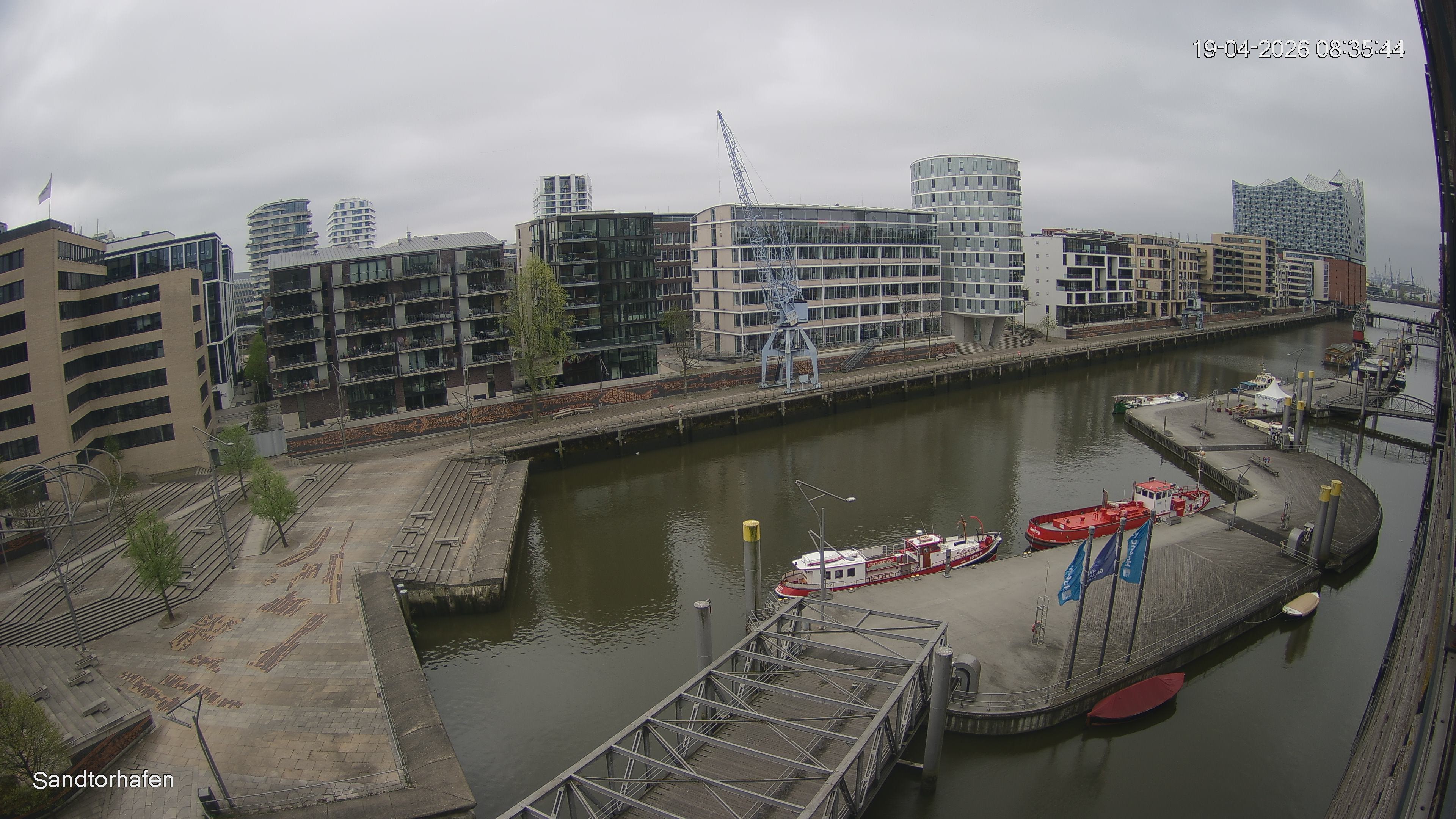 Archiv Foto Webcam Hamburg: HafenCity und Elbphilharmonie