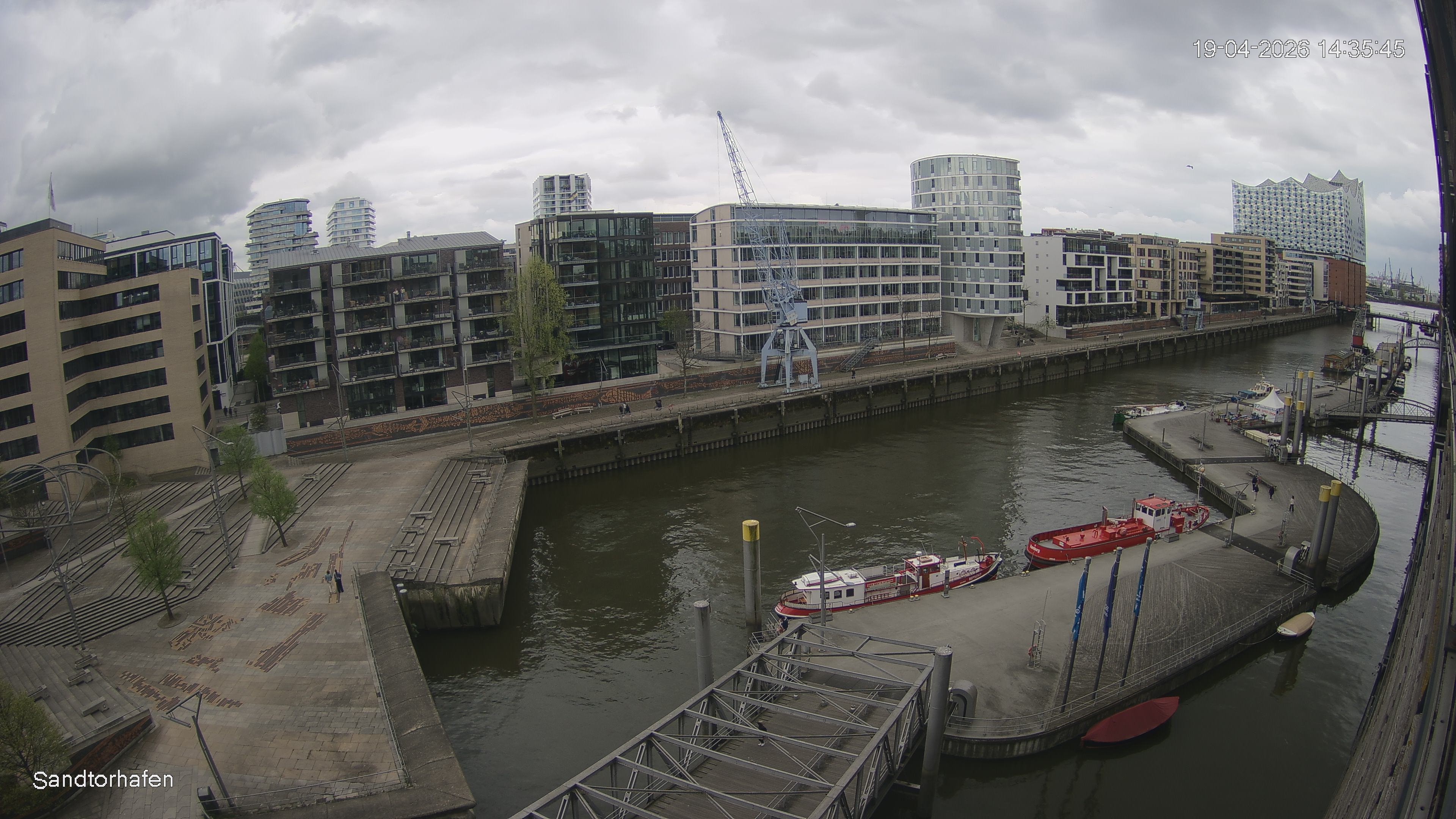 Archiv Foto Webcam Hamburg: HafenCity und Elbphilharmonie