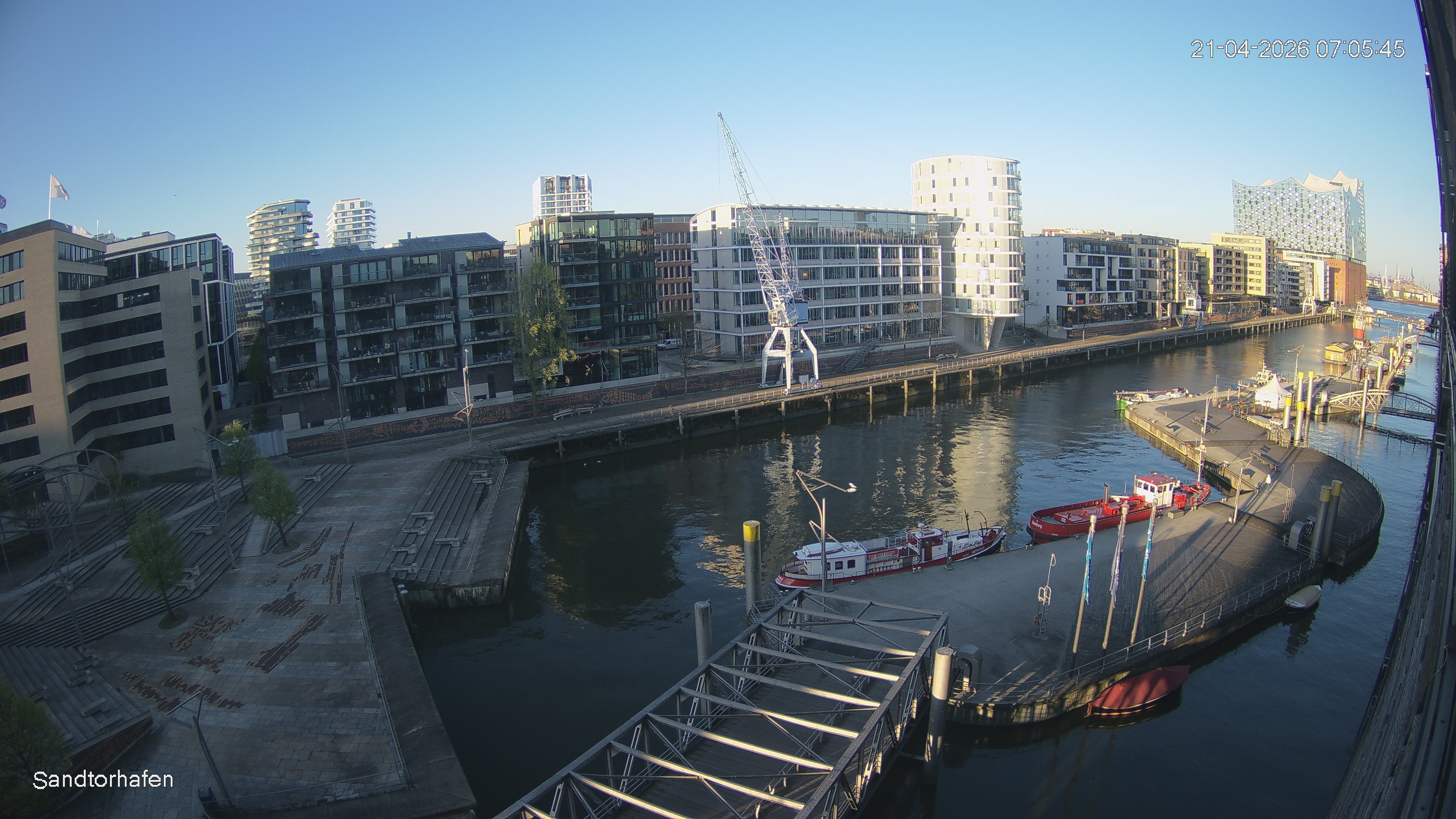 Archiv Foto Webcam Hamburg: HafenCity und Elbphilharmonie