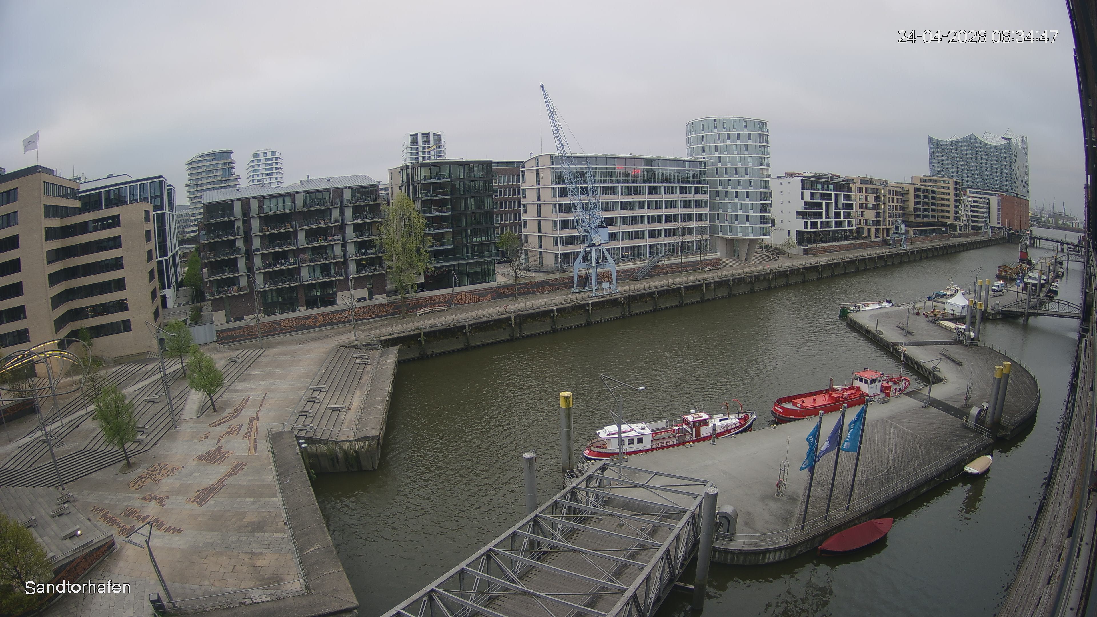 Archiv Foto Webcam Hamburg: HafenCity und Elbphilharmonie